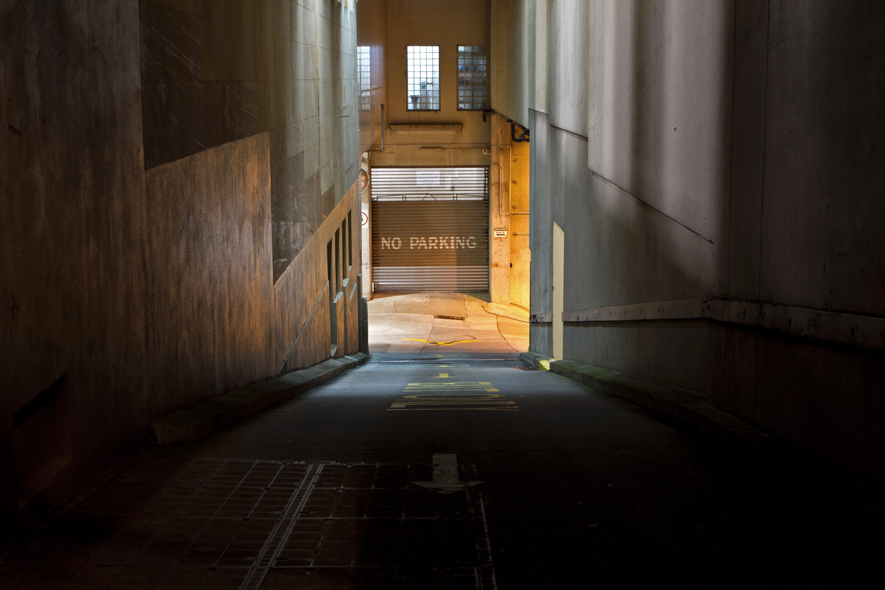 A ramp own to a car park in the Brisbane CBD at night