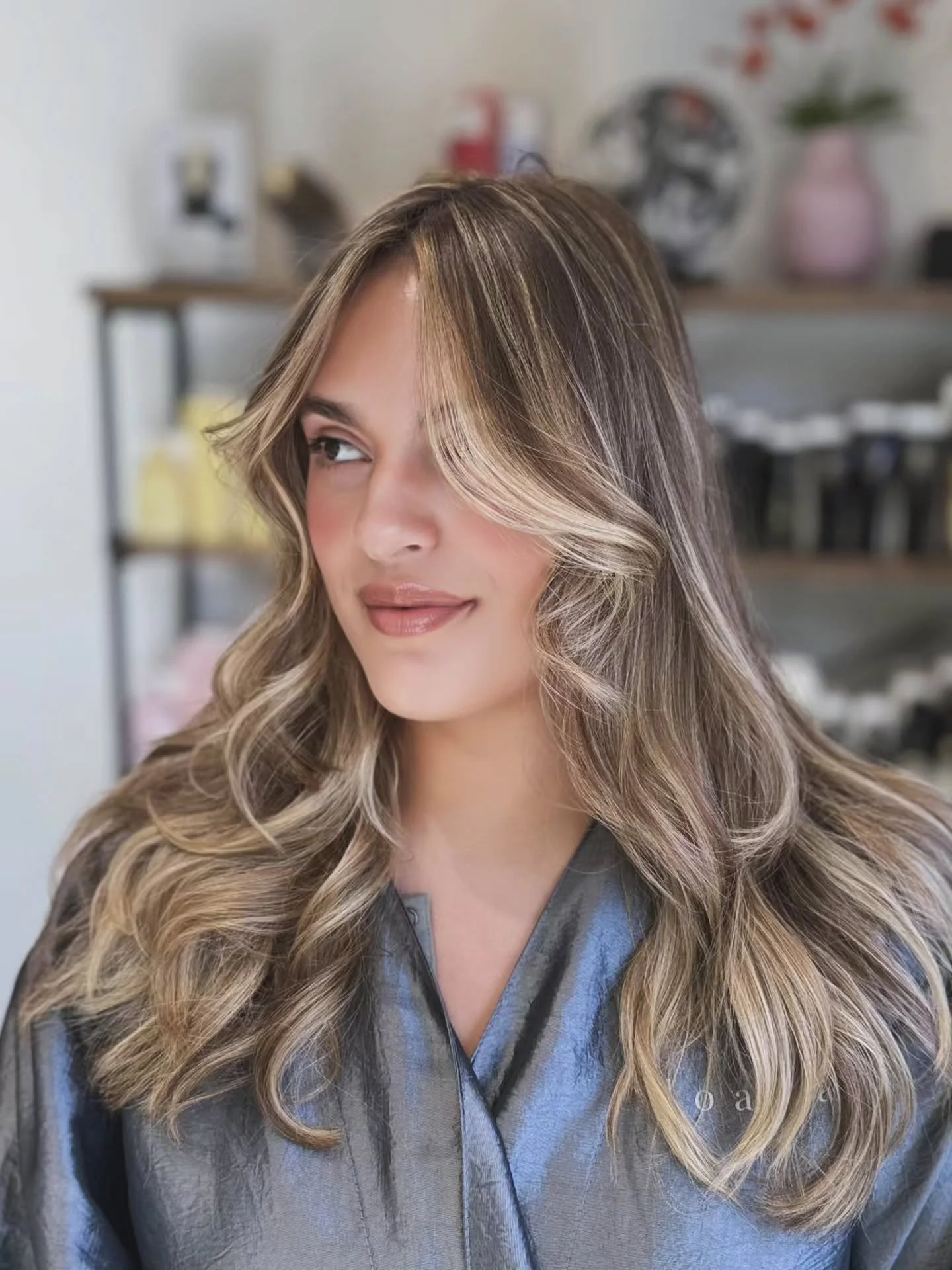 A little warmth, a little dimension, and a whole lot of fall. 🤎
.
.
.
.
.
#bergencountyhairsalon #bergencountyhair
#bergencountysalorn #njsalon #nhairstylist