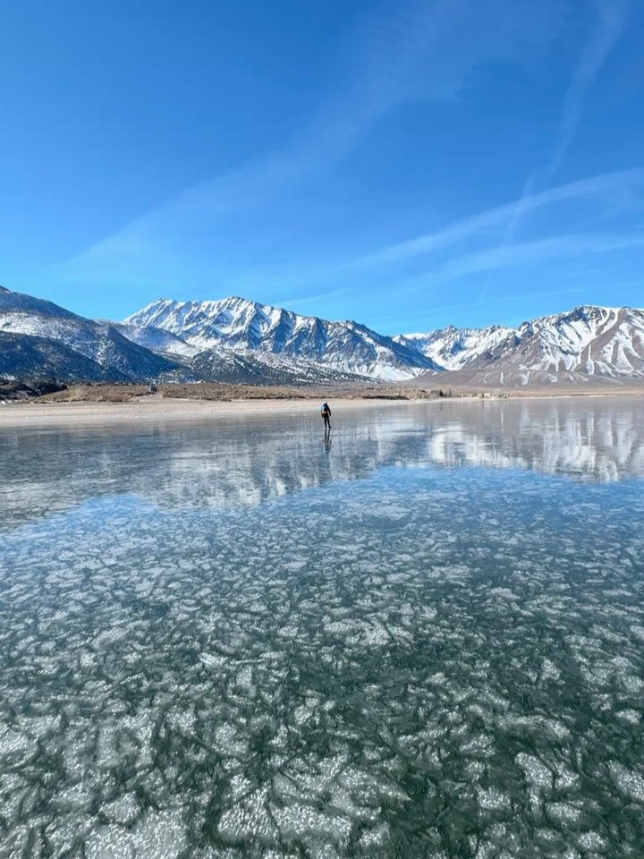 2025 was full of important moments. Projects completed. Personal and professional accomplishments. Time spent with loved ones. Challenges and opportunities. Evolution and adaptation.

See you in the New Year, friends.