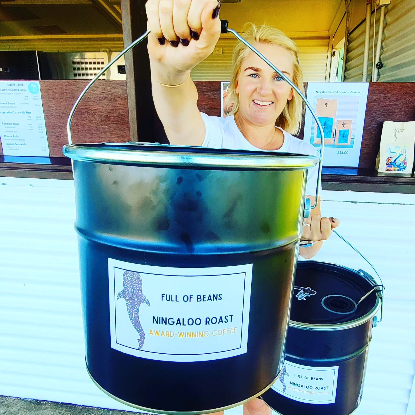 🌍 ECO DRUM DROP ❤️

Our new environmentally friendly coffee drums are in full swing making their way to our Ningaloo based cafes thanks to The Shire of Carnarvon and their small business grants 💪💪

**Excuse the mucky 🤚 prints 🙈**