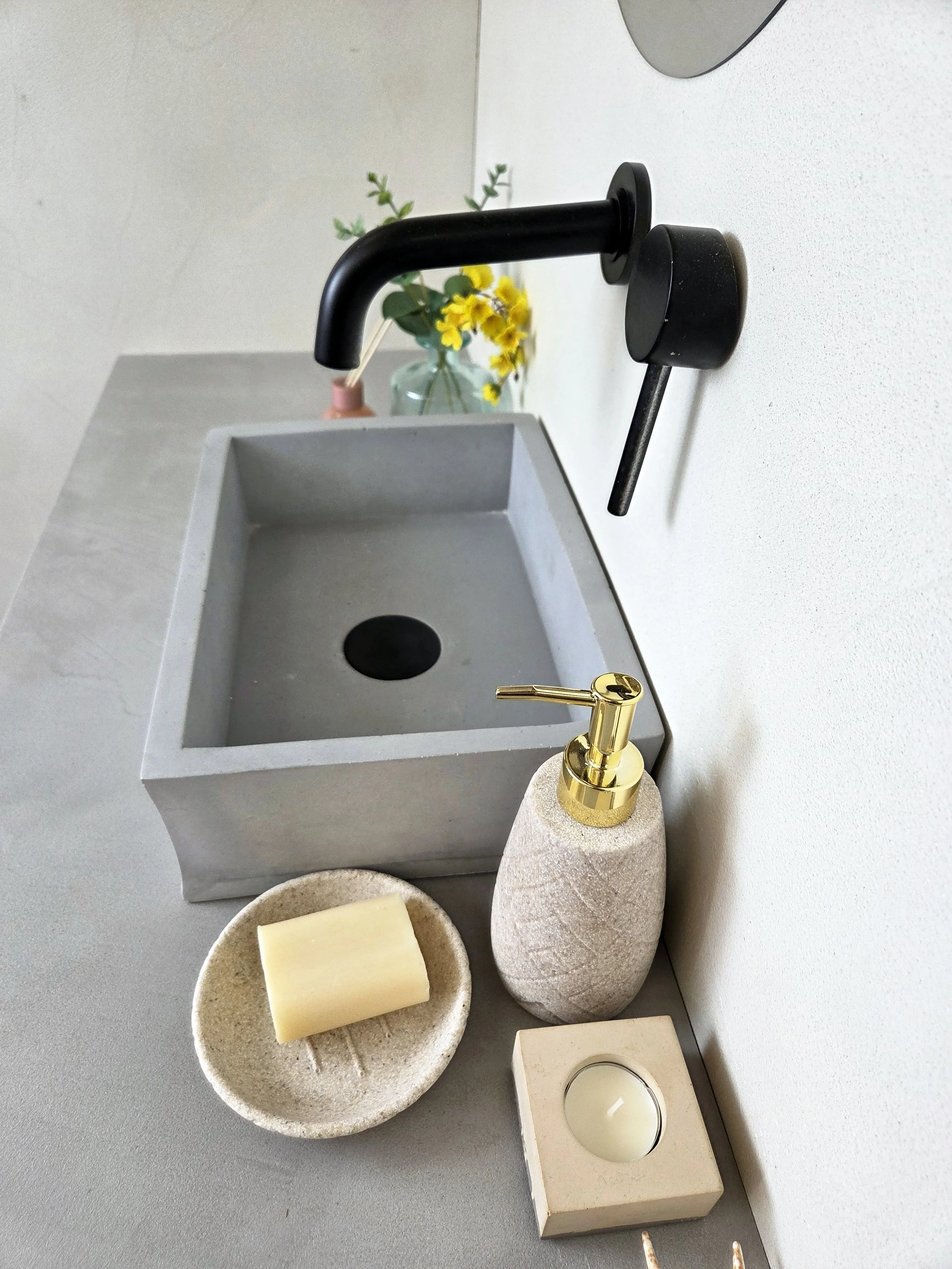 MINI_Concrete_basin_NEDEVDESIGN_27.jpg