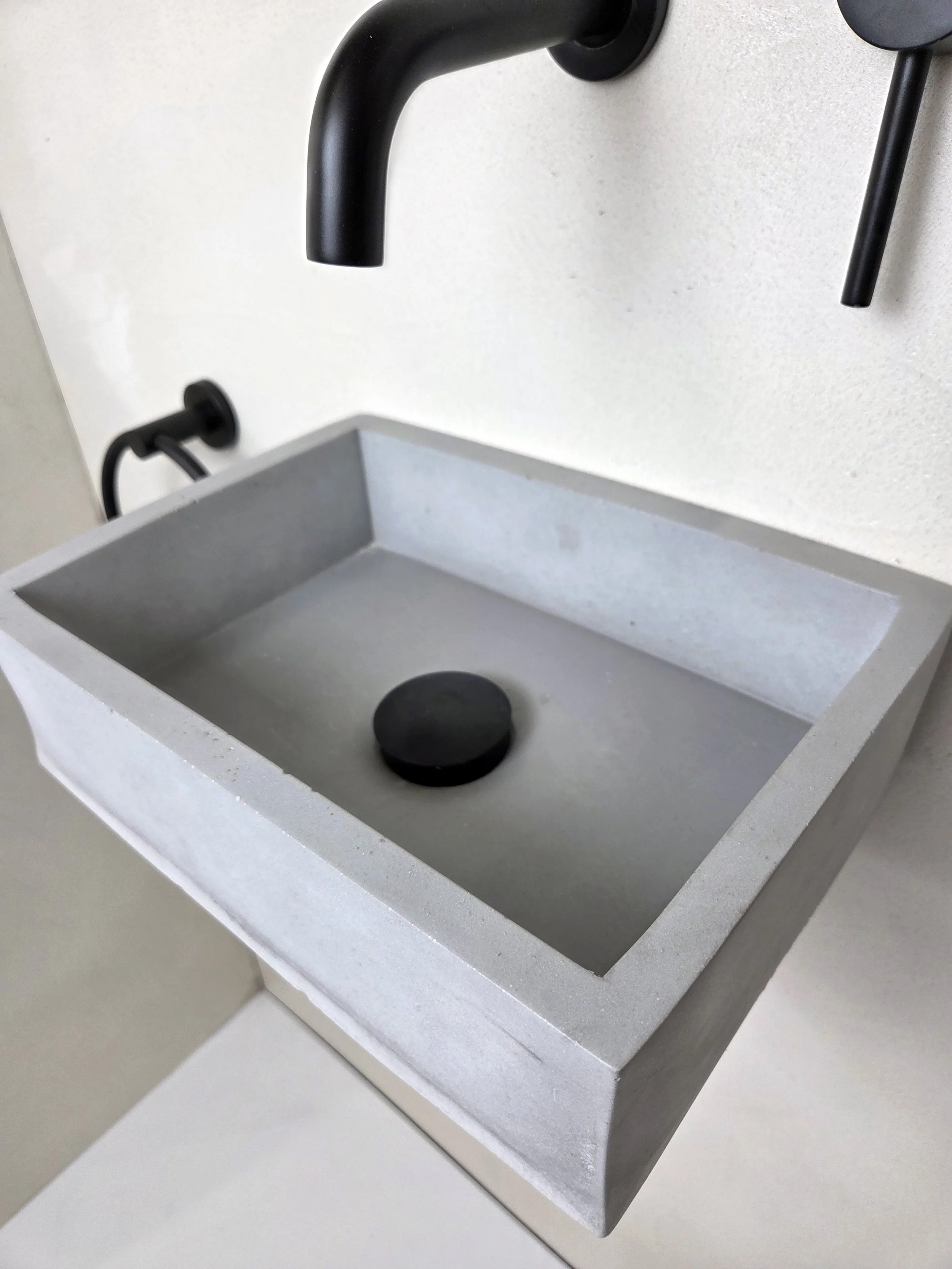 MINI_Concrete_basin_NEDEVDESIGN_18.jpg