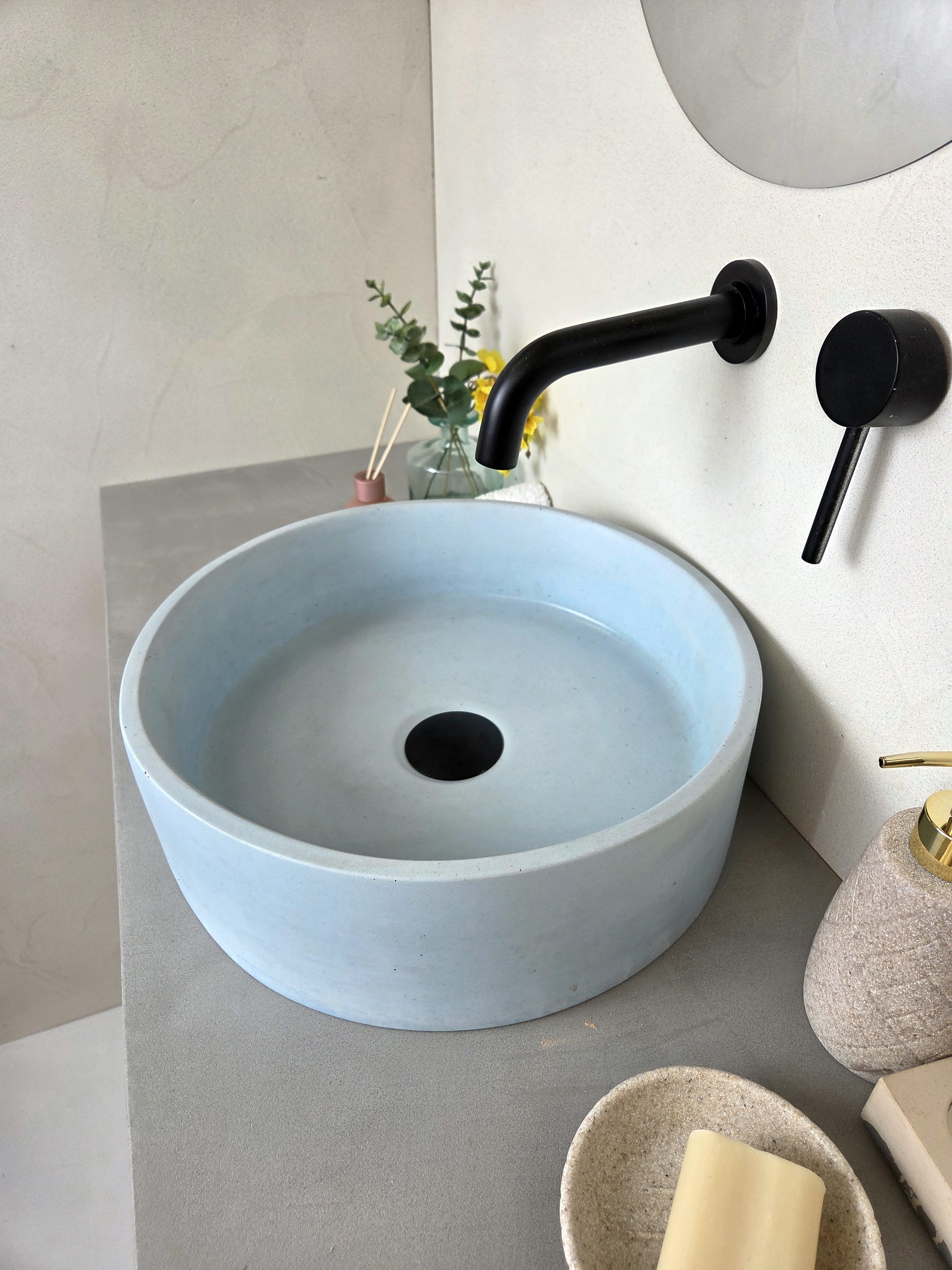 LAI_Concrete_basin_NEDEVDESIGN_01.jpg