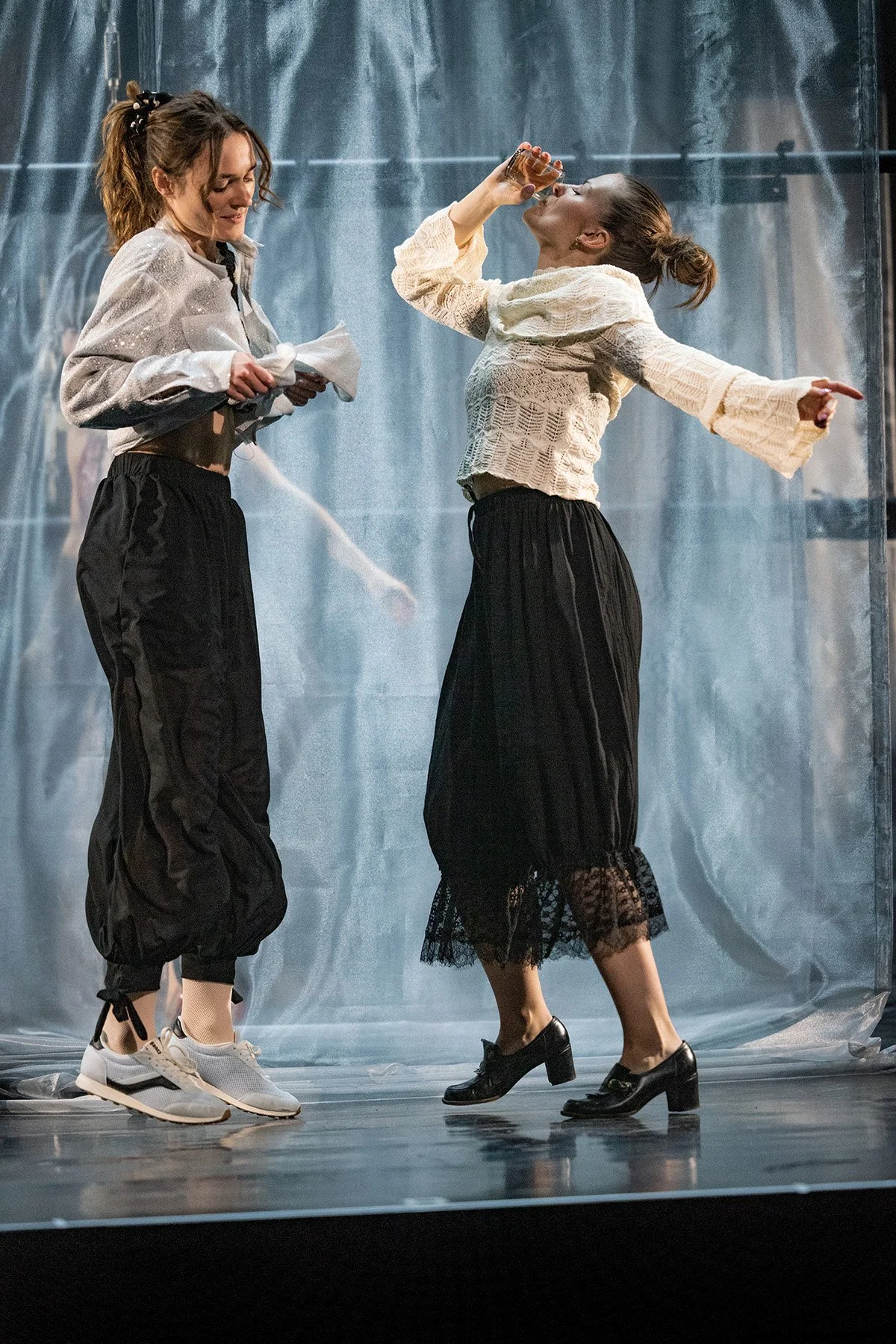 Eleonora_Talamini_choreographie_Die_Freundschaft_Foto_Tine_Acke_03.jpg