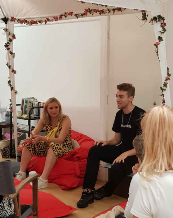 Screenshot 2019-09-23 at 18.29.14.png