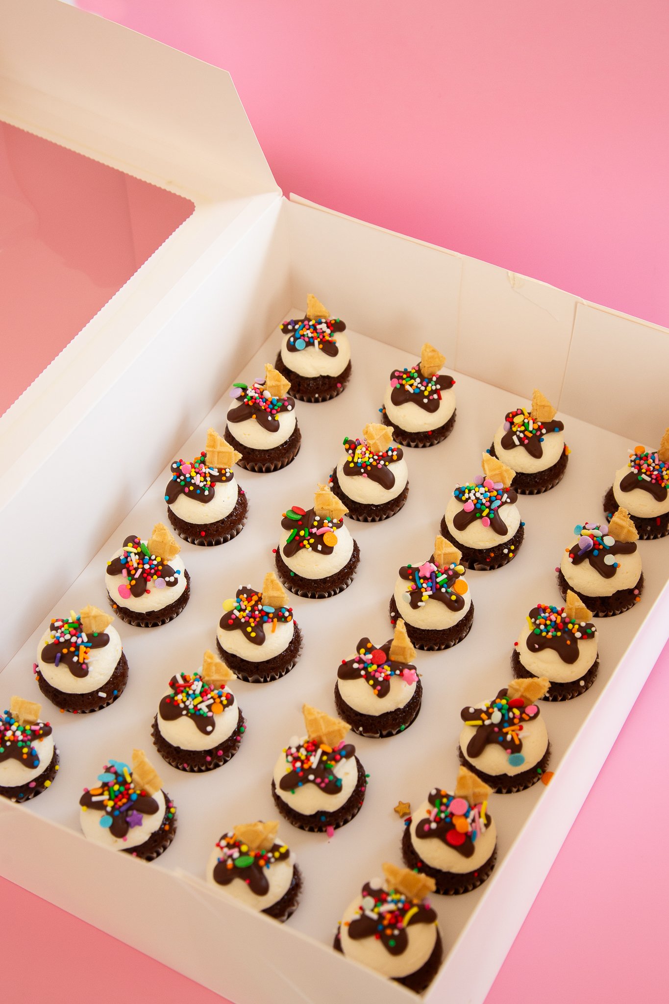 sundae minis.jpg