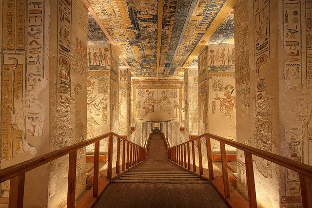 Egypt Nefetaris Tomb.jpeg