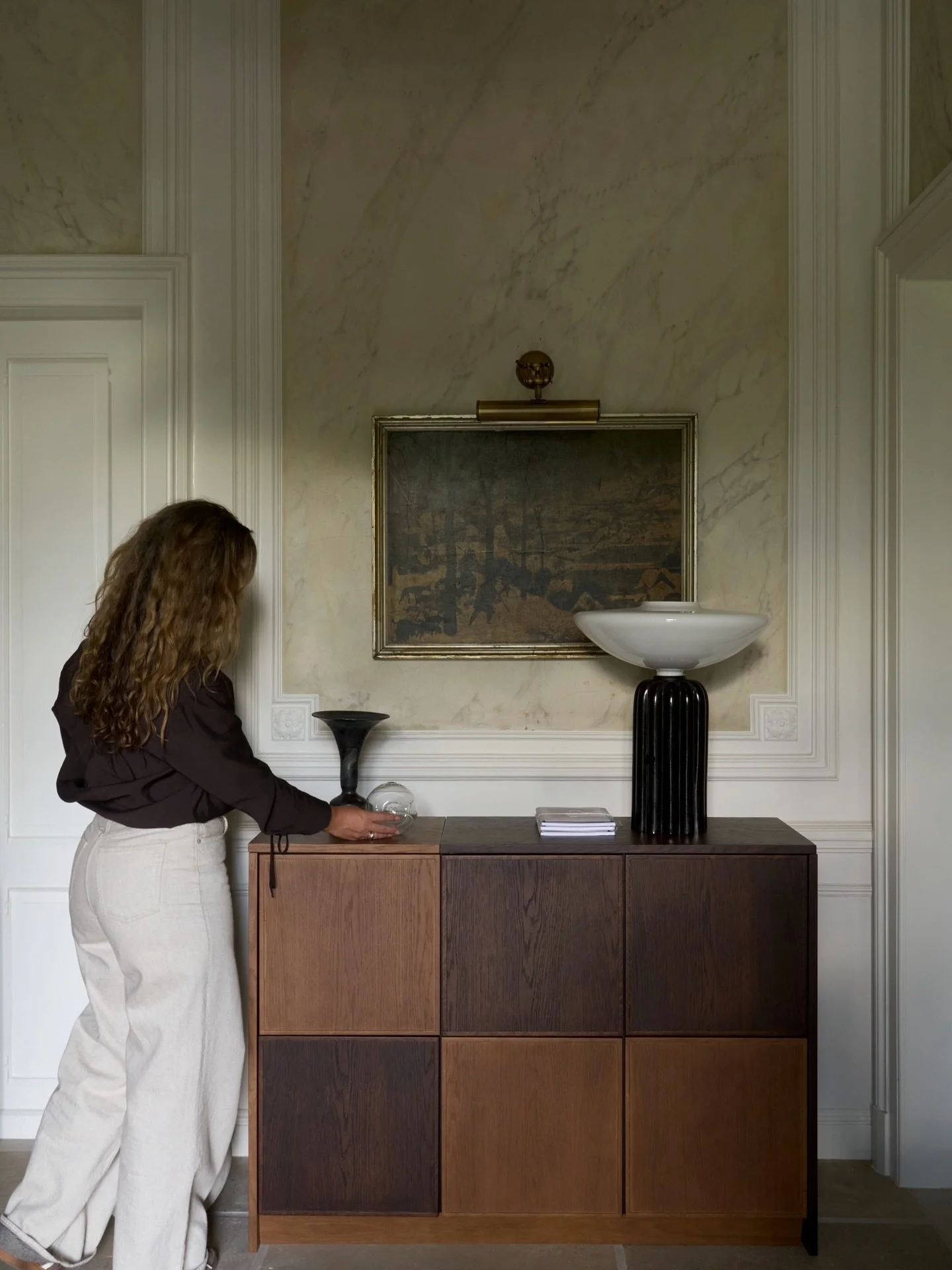 The Harmon Series. A collaboration between Avenue Design Studio and Fronteriors • 
⠀⠀⠀⠀⠀⠀⠀⠀⠀
What appears at first glance to be cabinetry is, in essence, a styling philosophy. A deliberate study in contrast, tone, and quiet composition, inspired