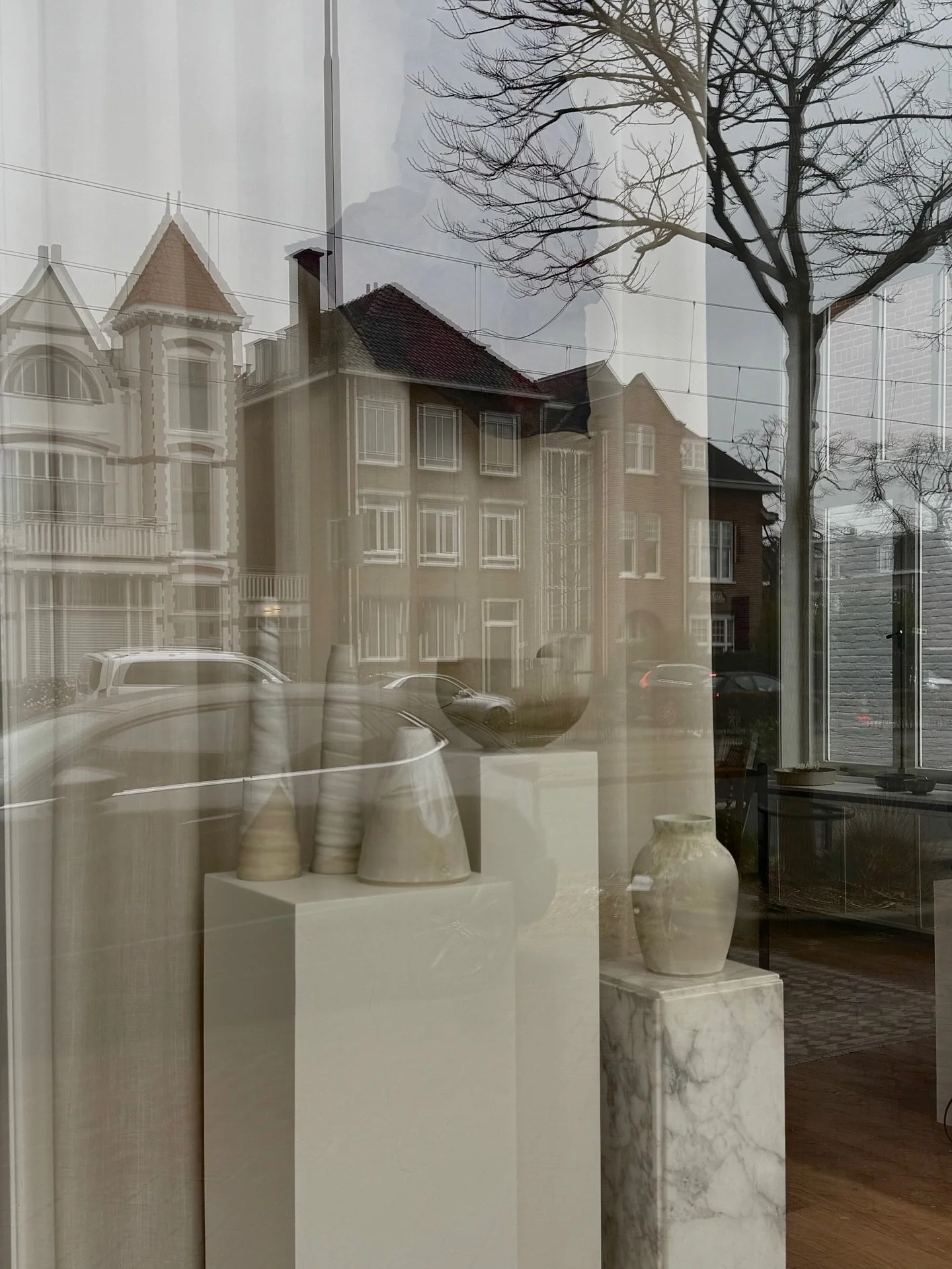 Reflections and gratitude, for this space that holds both our work as a studio and my own personal dreams. Grateful for the light, the stillness, and the dialogue between craft and place that continue to inspire and evolve with me and the team at Ave