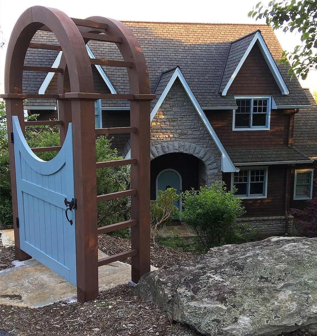 Moon Gate - Western Red Cedar