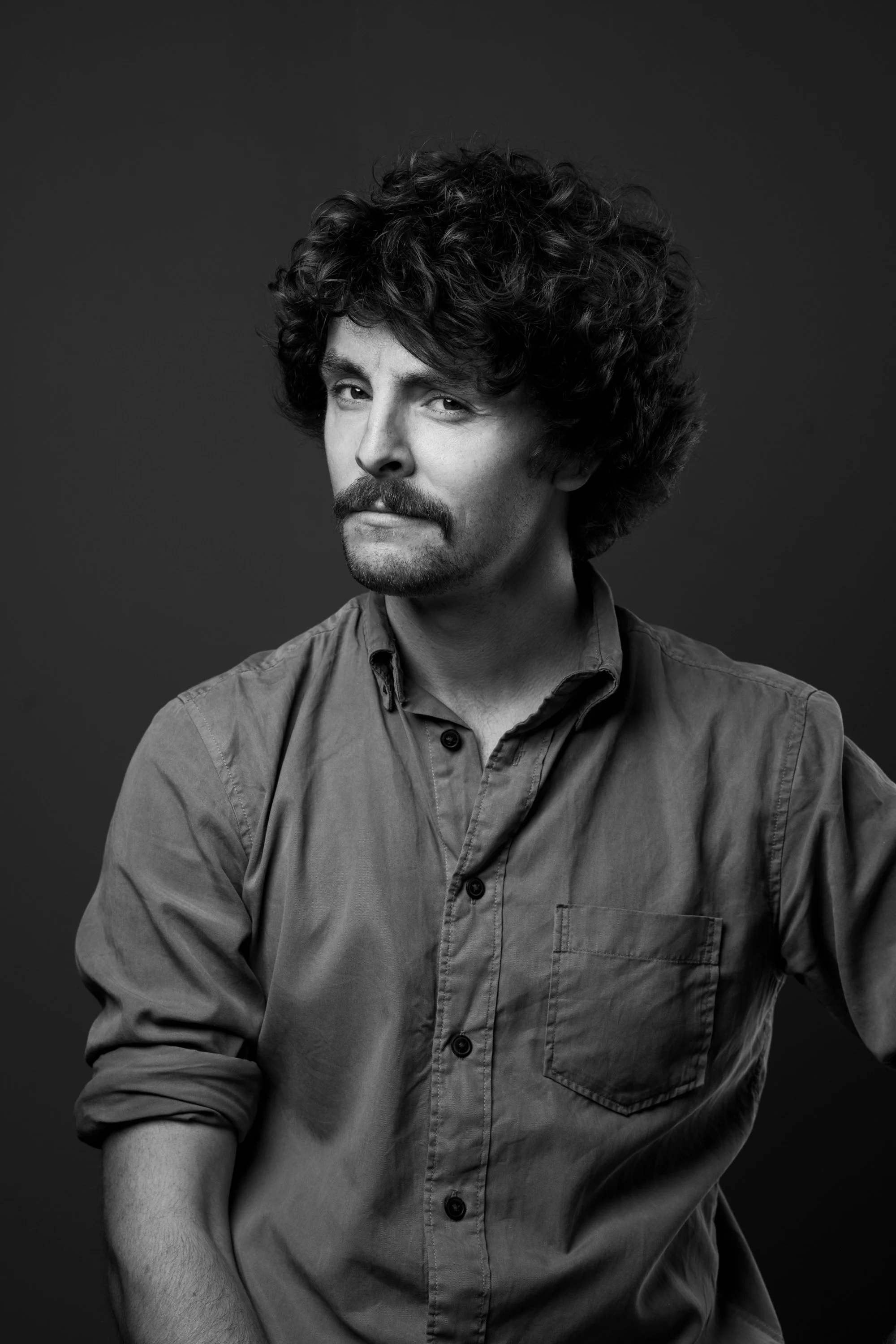 black-and-white-character-headshot-malta.jpg