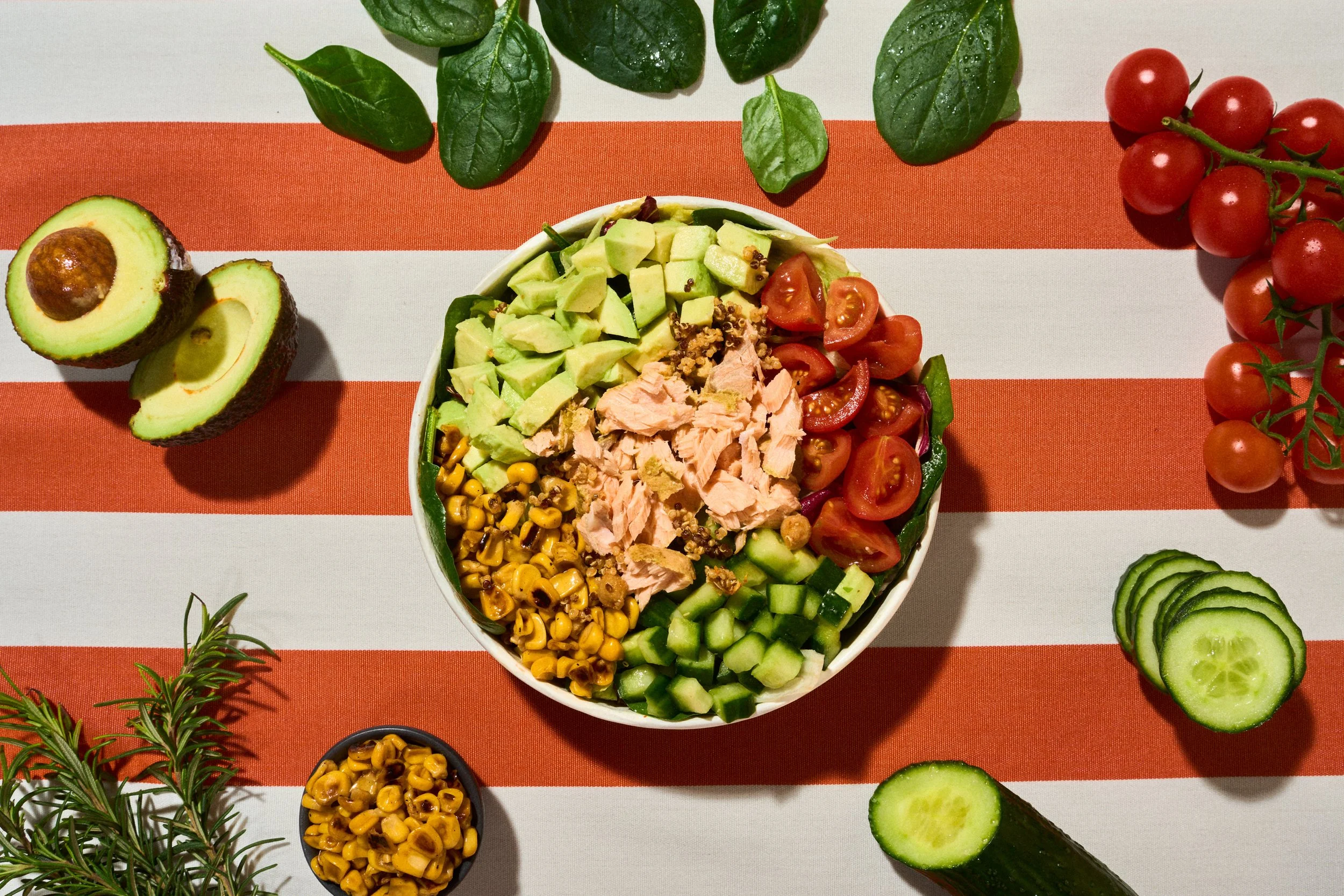 eeetwell-salad-bowl-spring-campaign-malta.jpg
