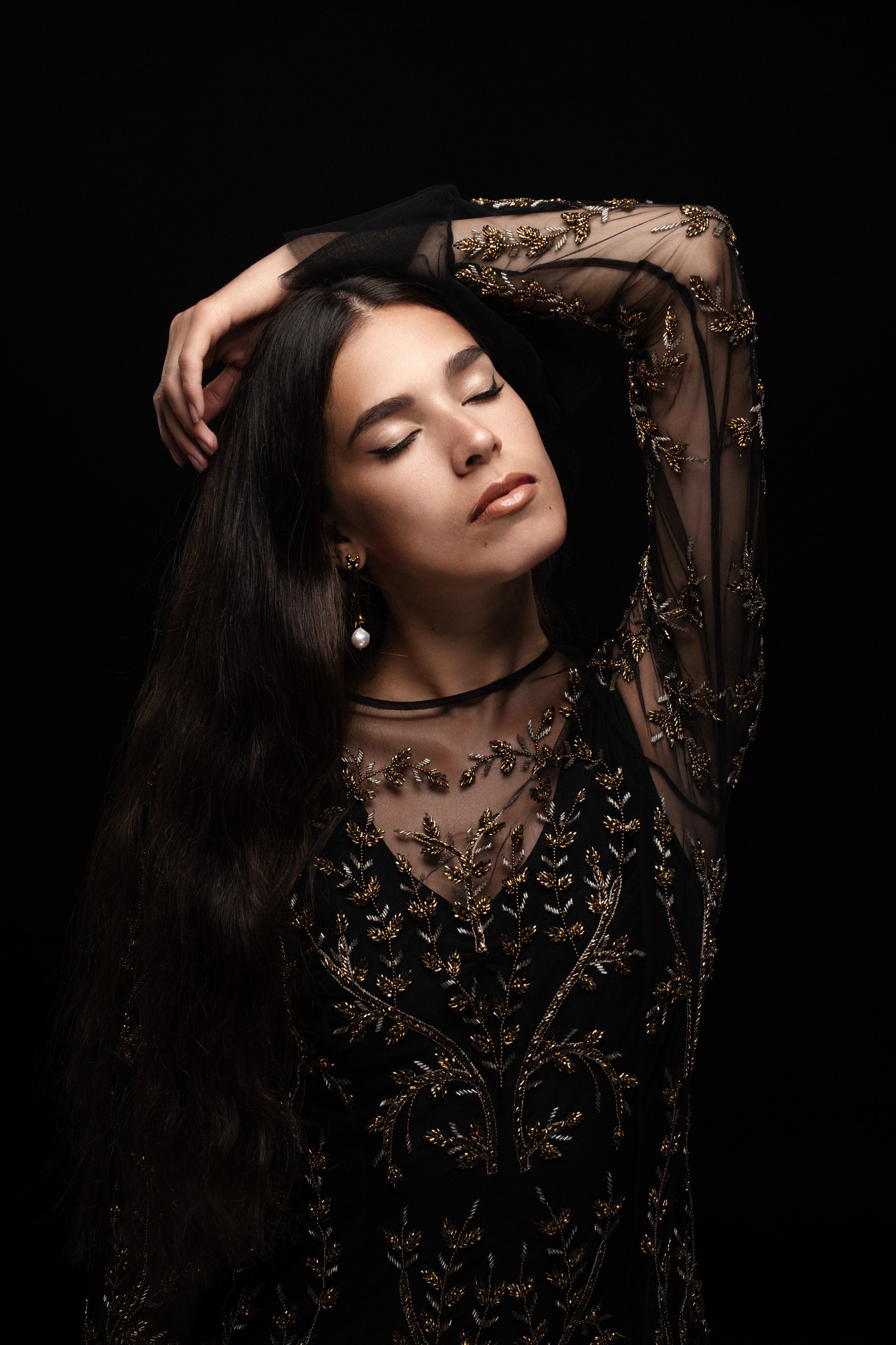 hannah-dowling-in-luke-azzopardi-gown-malta.jpg