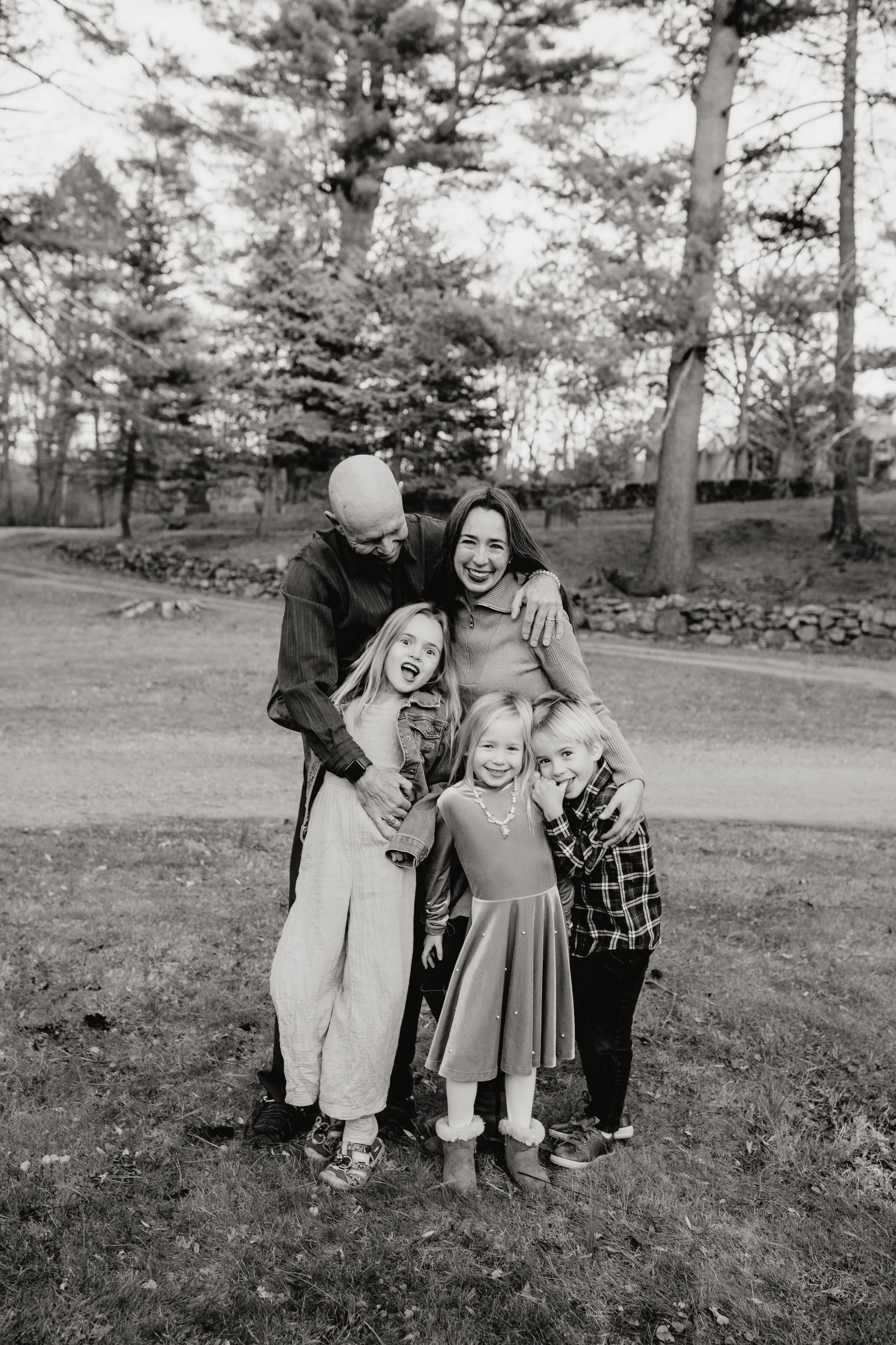 EimanFamilyIttyBittyMiniSession-122 copy - Erin Wik.JPG