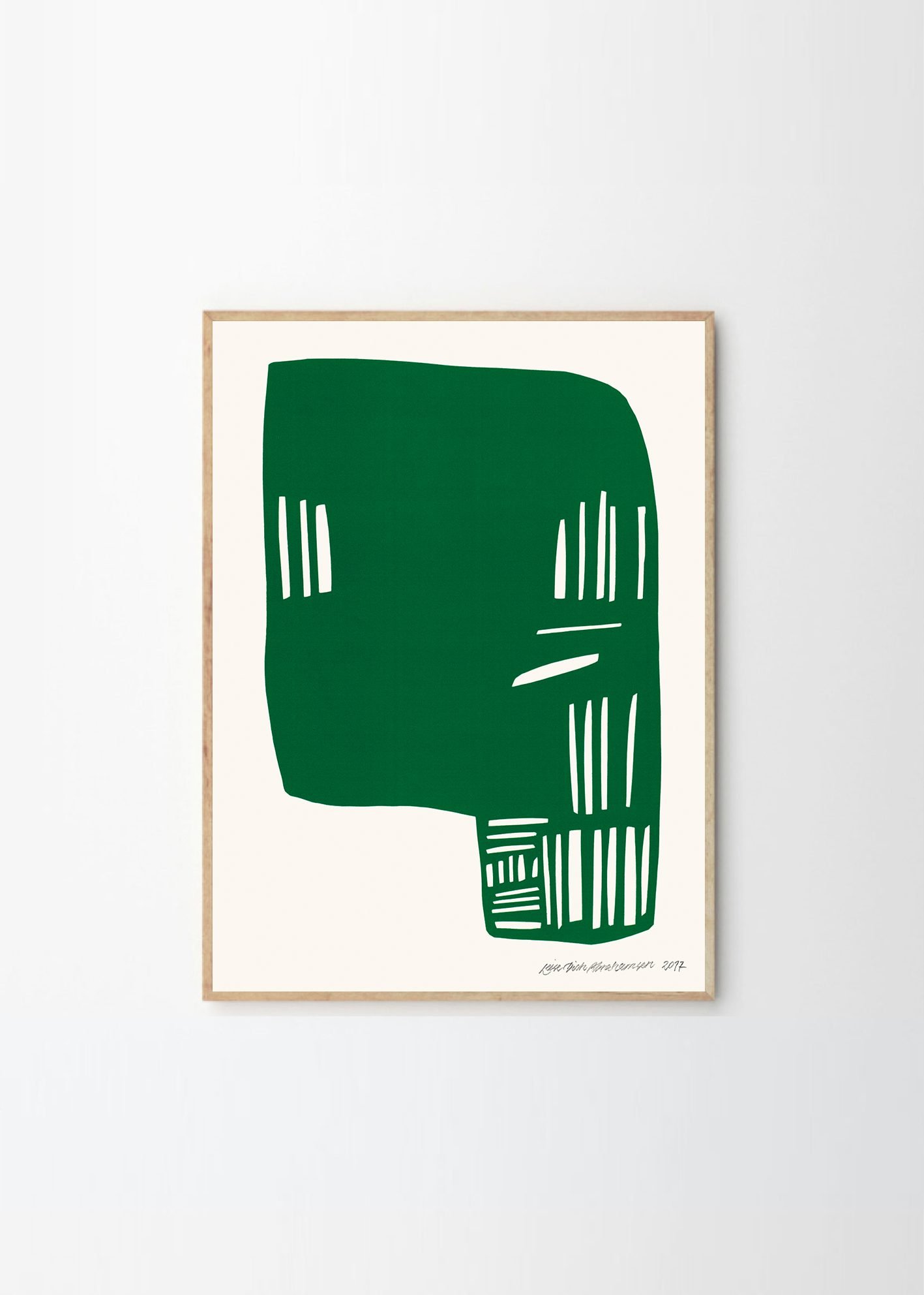 Leise_Dich_Abrahamsen_Corpus_Green_Frame_Oak_Low_Res.jpeg