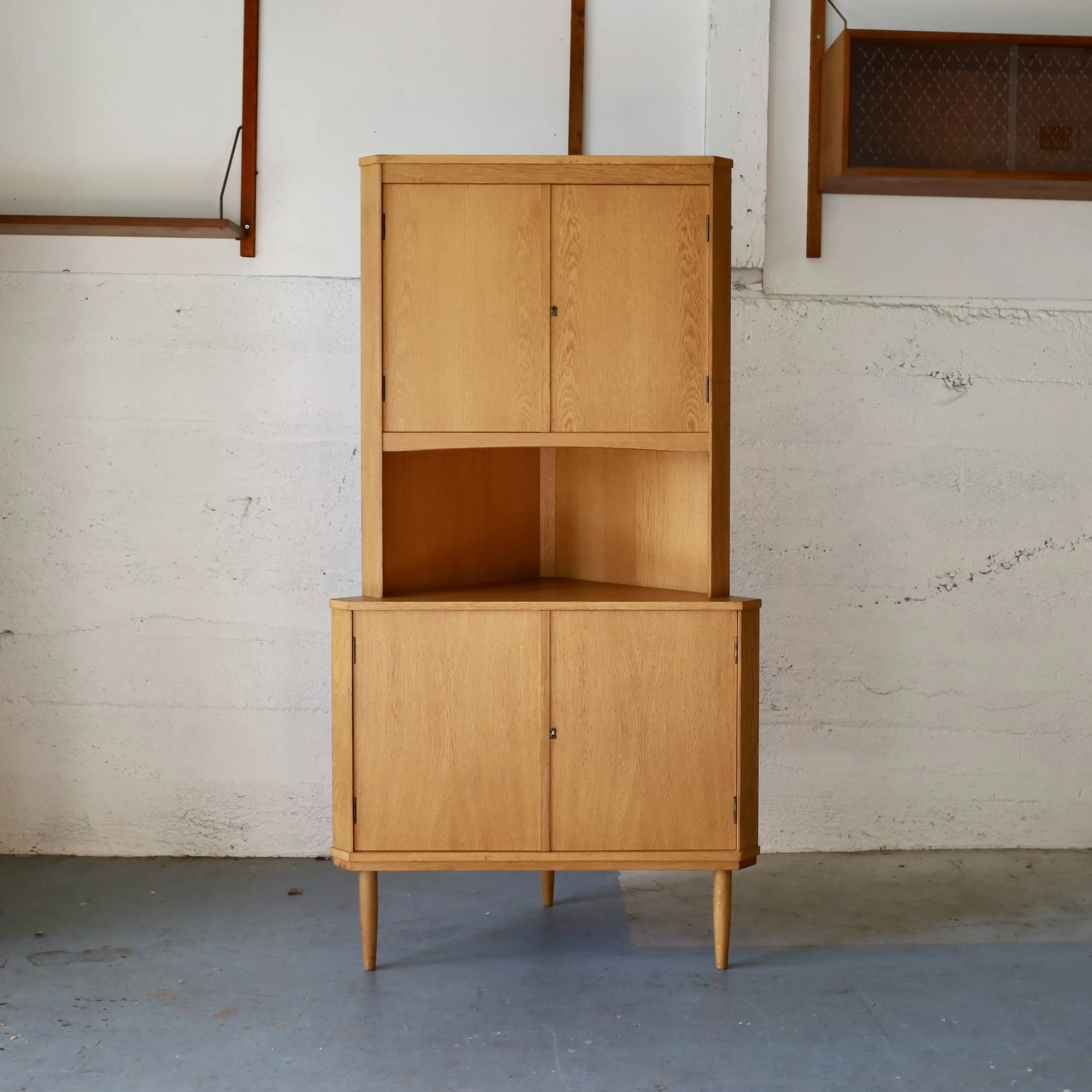 C34089 - $1580 Coming up!