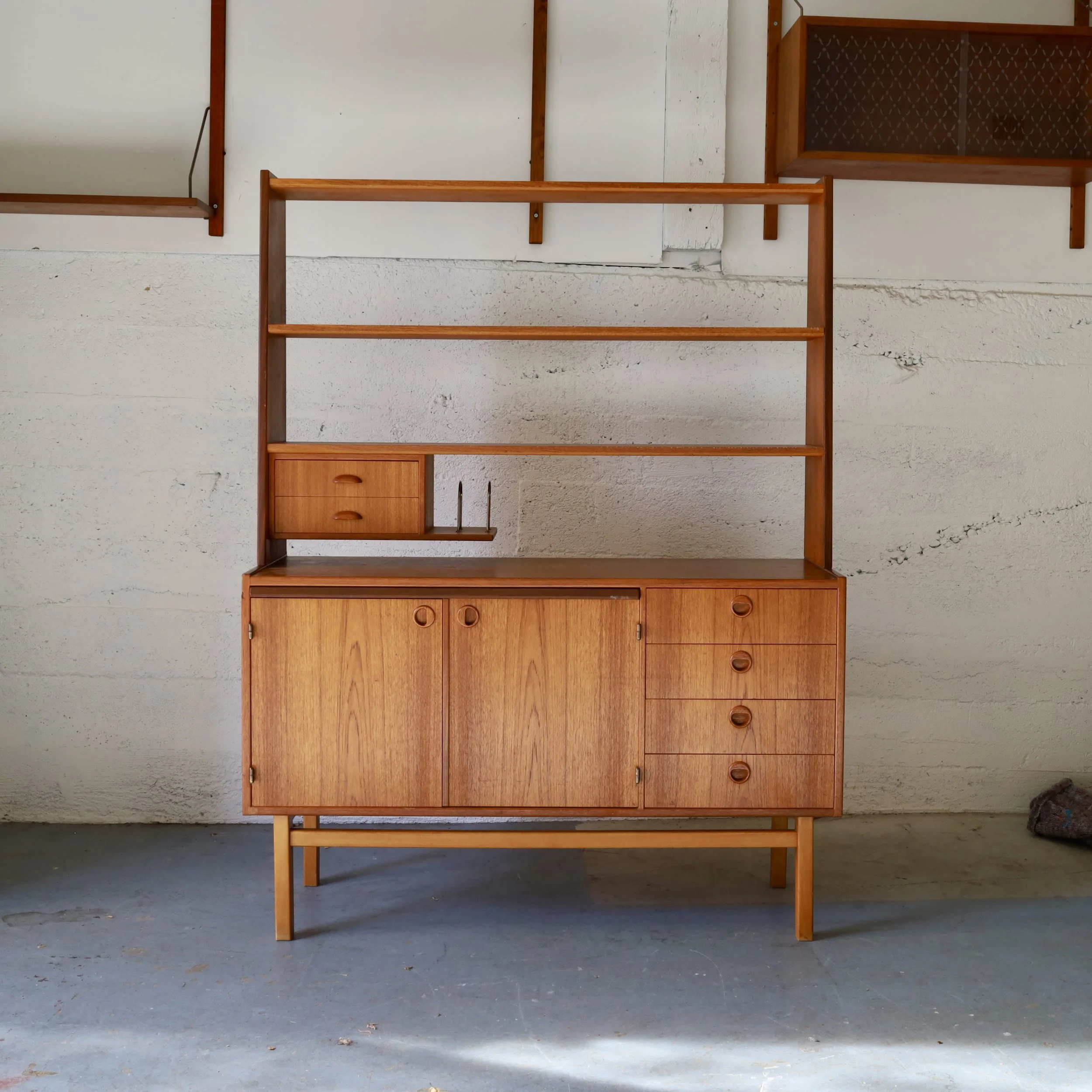 C33485 - $1850 - Coming up!