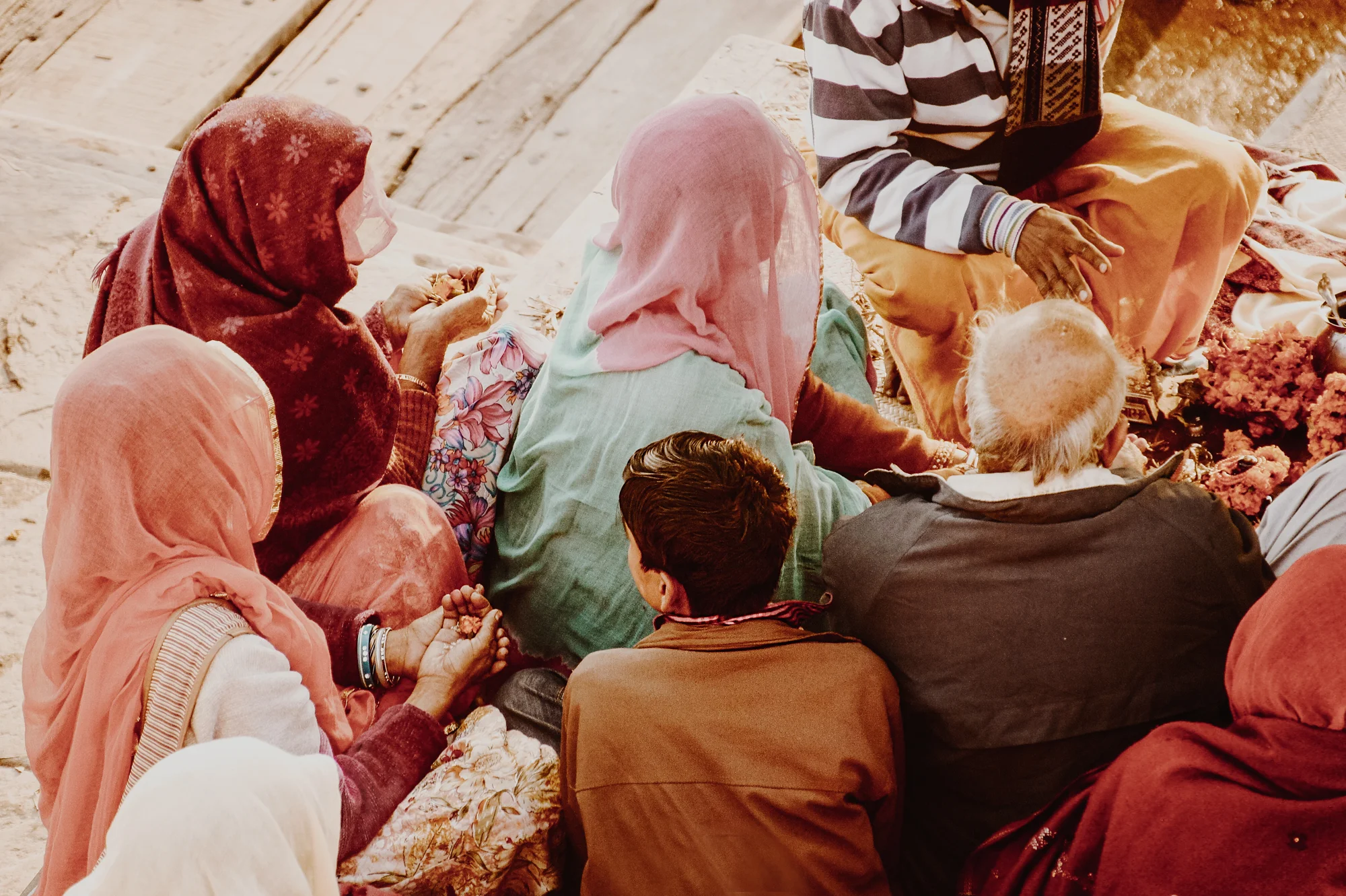 banaras_offerings.jpg