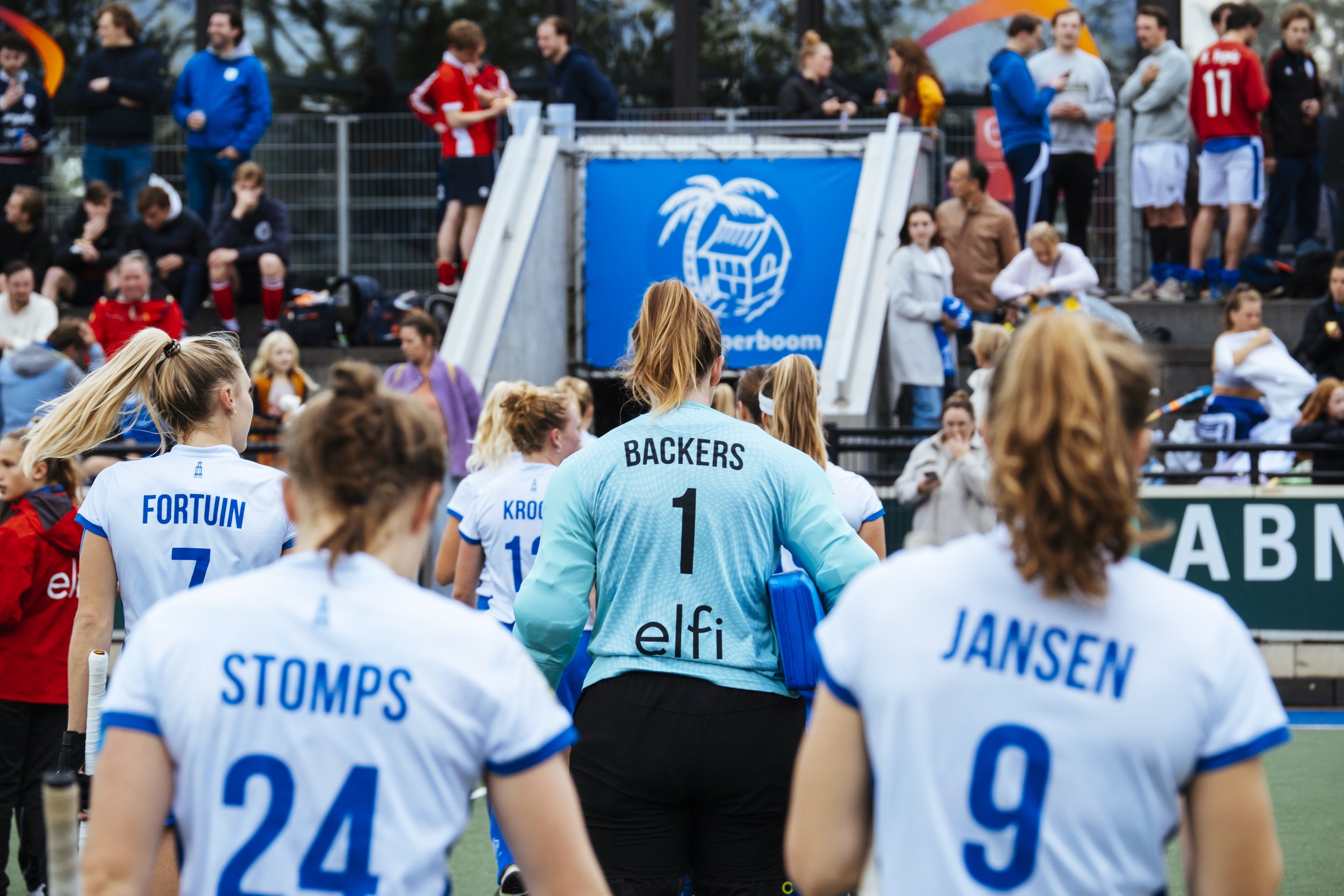 124355_3685_10202024_Kampong_Dames 1_Tess Janssen.jpg