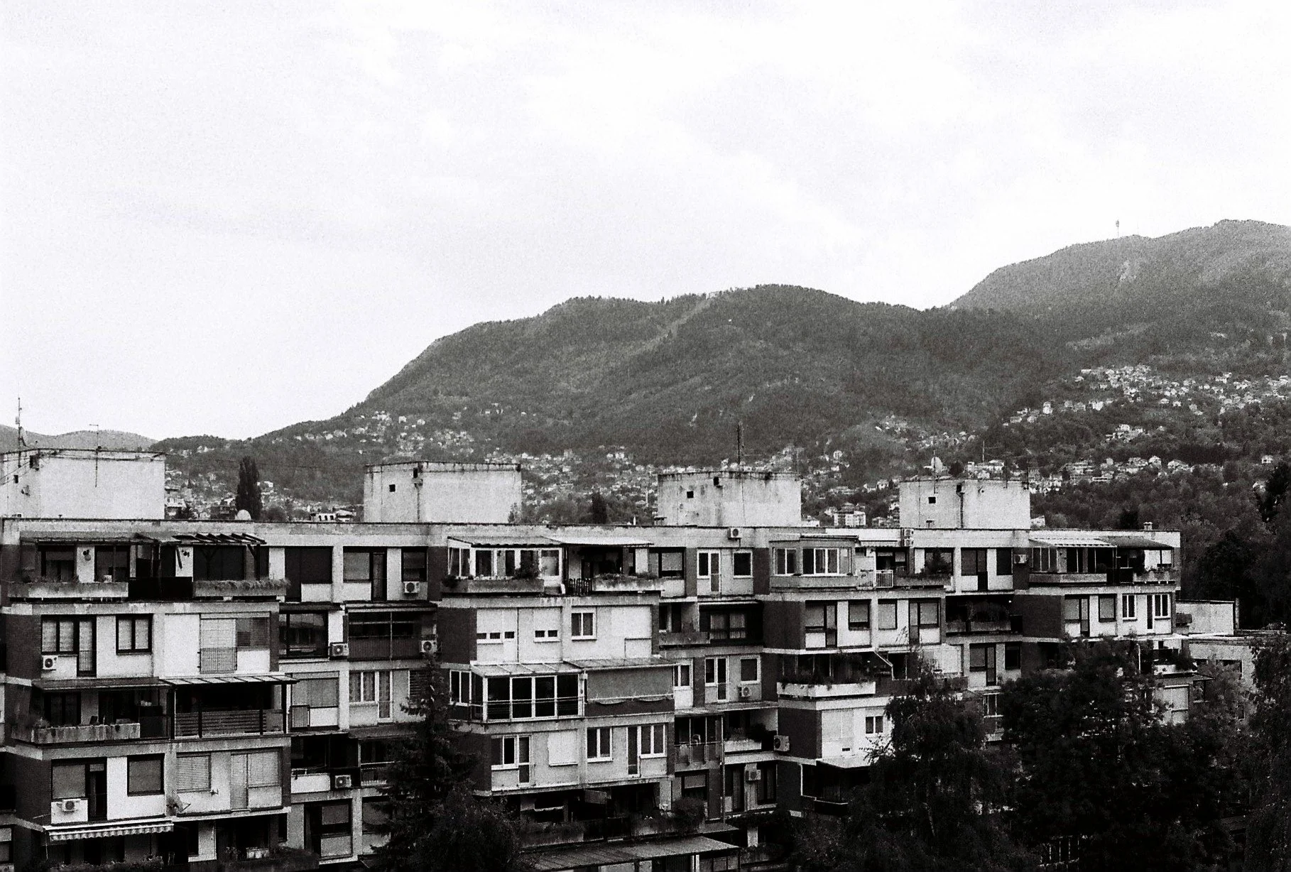 151204_03_102023_Bosnia_BW Film_Tess Janssen.jpg