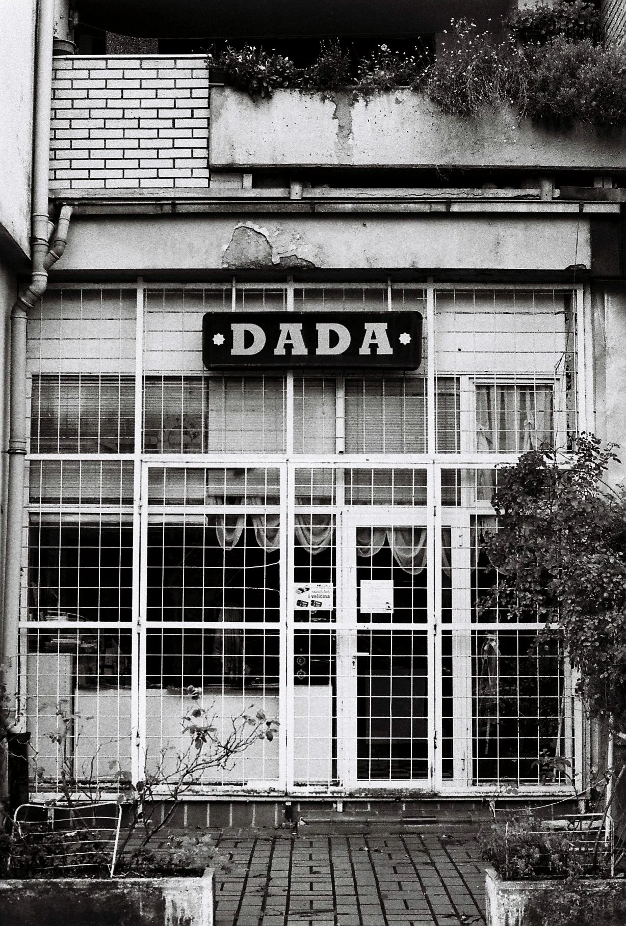 151204_04_102023_Bosnia_BW Film_Tess Janssen.jpg