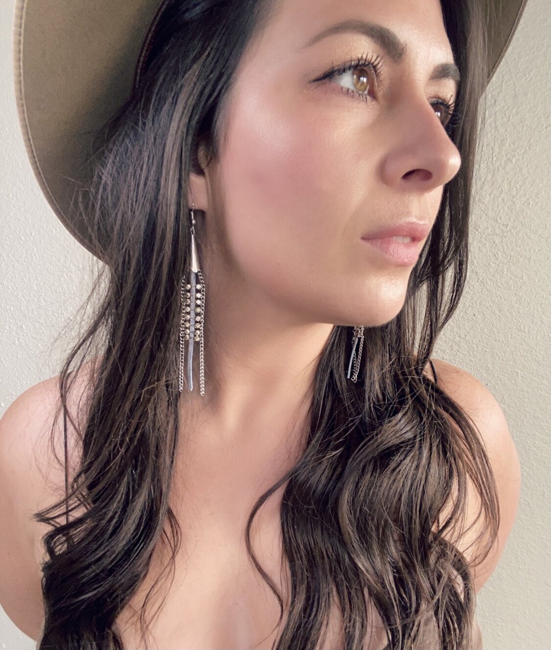 E8426205-6B8A-4253-9364-171229359614