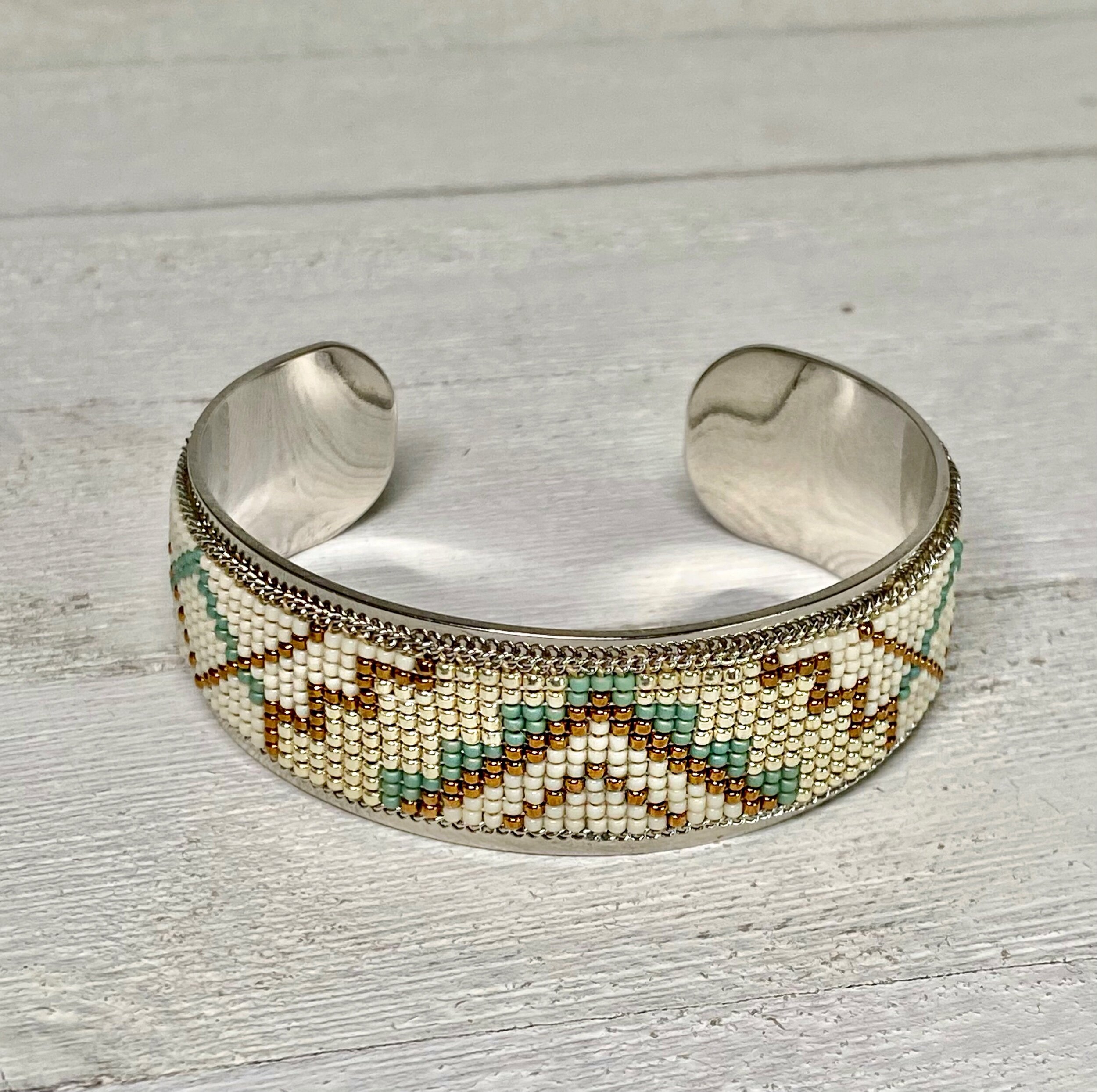 15EC02FE-FF04-4498-8400-FC38D07D6CB3