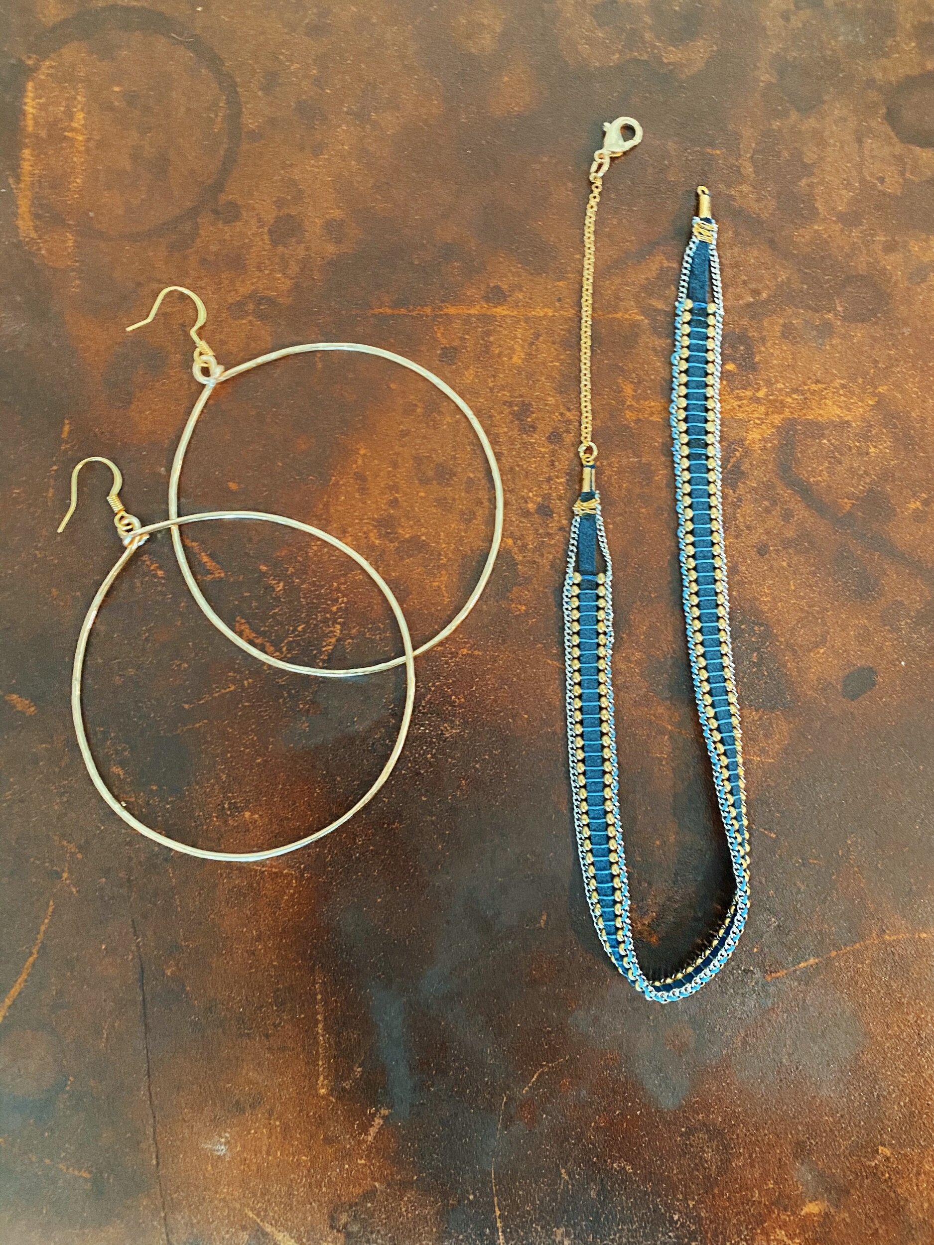 F98F1D37-EEE8-4A6F-B0FC-DE04DCC7F09D