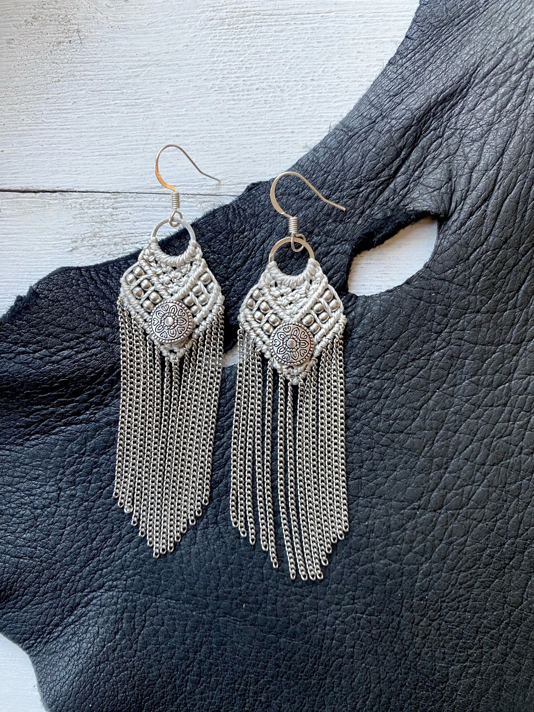 DF107E7D-1E7F-41D4-8933-4378D4BDA2CB