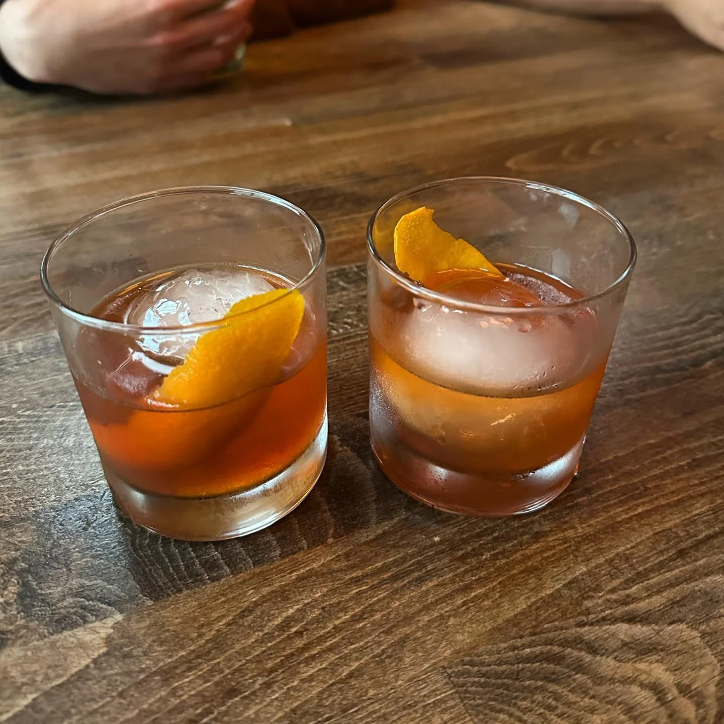 5pm strikes the clock and I&rsquo;m already halfway down the street to The Blind Donkey in Old Town Pasadena. An unexpected slight drizzle hits the backs of me and several coworkers as we mosey on over from our office. I&rsquo;m joined by a few, but 