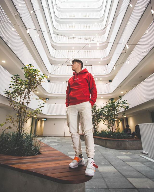 @ryanshehata sexiest alive
&mdash;&mdash;&mdash;&mdash;&mdash;✄- - - - - - - - - - - - - -
-
-
#eclectic_shotz#vancity#Dailyhivevancouver#VancityFeature#visualambassadors#city#artofvisuls#CuriocityVancouver#visualgang#FetalFrames#theimaged#urbanrisin