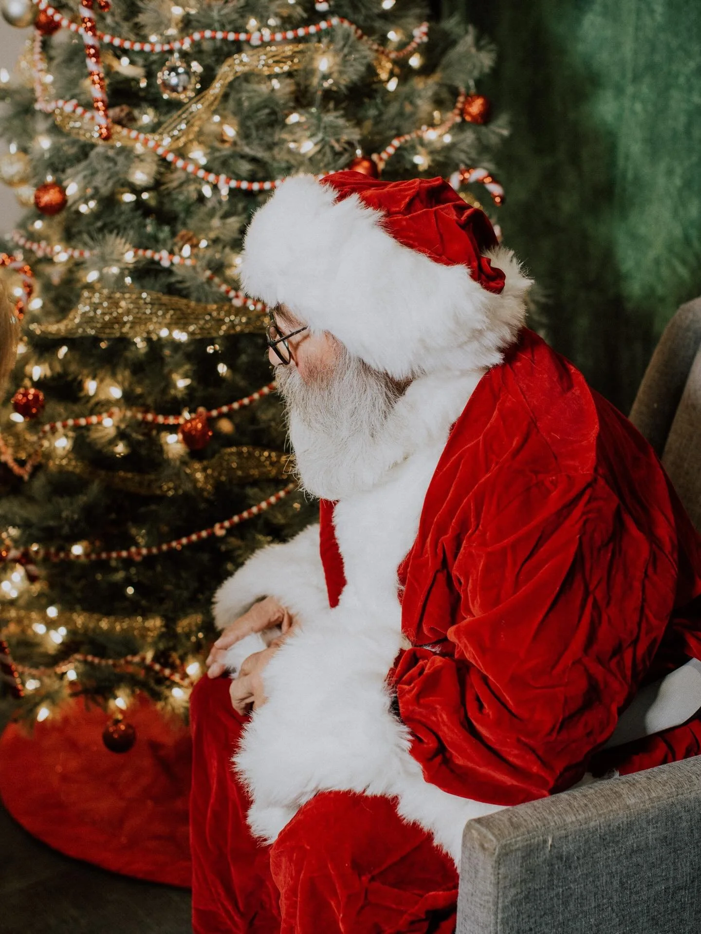 Yesterday was one of those days that reminds us why we love our city. ❤️

At our Christmas Blessing Open House, we had the joy of welcoming and blessing families from our Essentials Store... sharing gifts, smiles, and hope as we head into the Christm