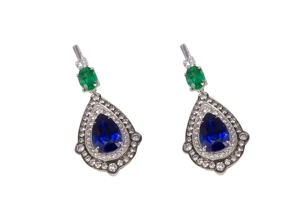 Earrings-1119-HIREZ.jpg