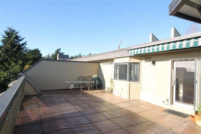 401 1437 MARTIN STREET White Rock, BC V4B 3W8 MLS: R2125960 Price: $540,000 MLA Fraser Valley Realty