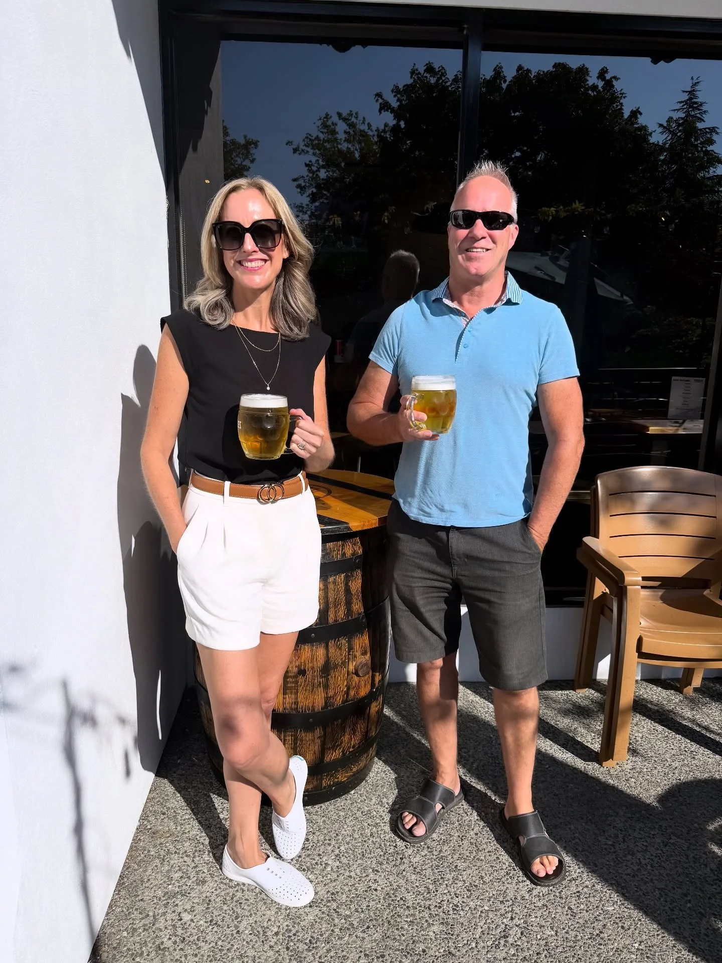 The festival countdown continues! 🍻 Rob and I checked out two more amazing spots this week: @czechbrosbrewing and @barnsidebrewing, who also serve up @roadpophopwater, a refreshing and tasty alcohol-free option! 🙌

Each stop brought something uniqu