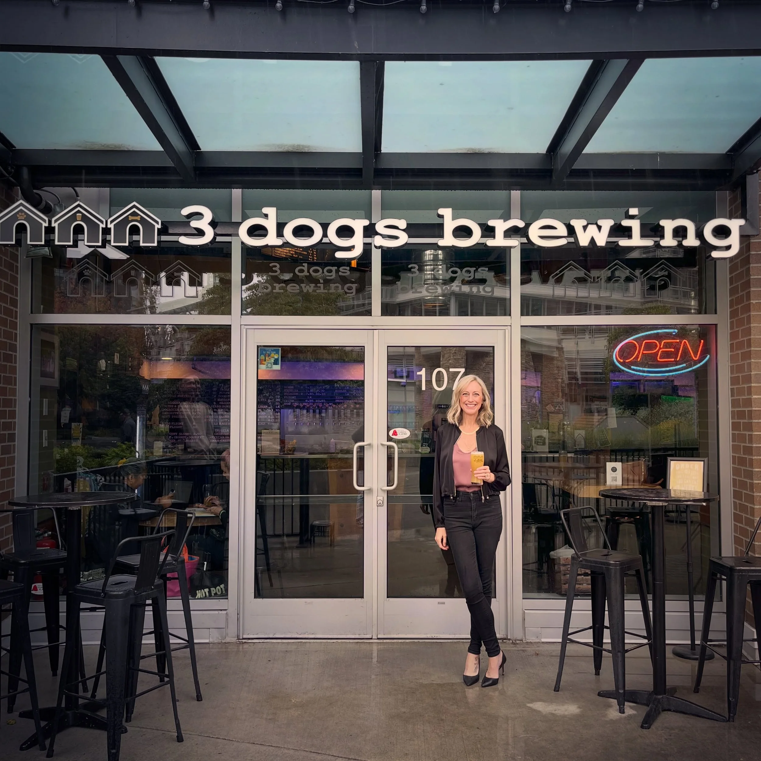 🎉 TODAY IS THE DAY!

After visiting breweries all over the Fraser Valley over the past few weeks, I wanted to finish my tour back where I started, right here in White Rock! 🏡

My tour leading up to the White Rock Craft Beer Festival comes to an end