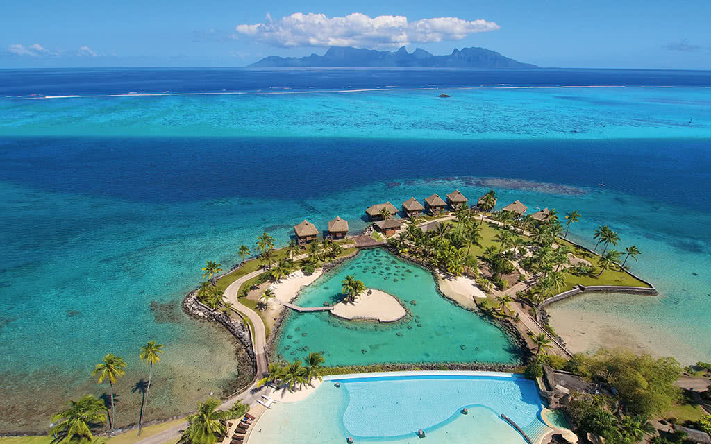 18-ic-tahiti-aerial-view-20672382094-o.jpg