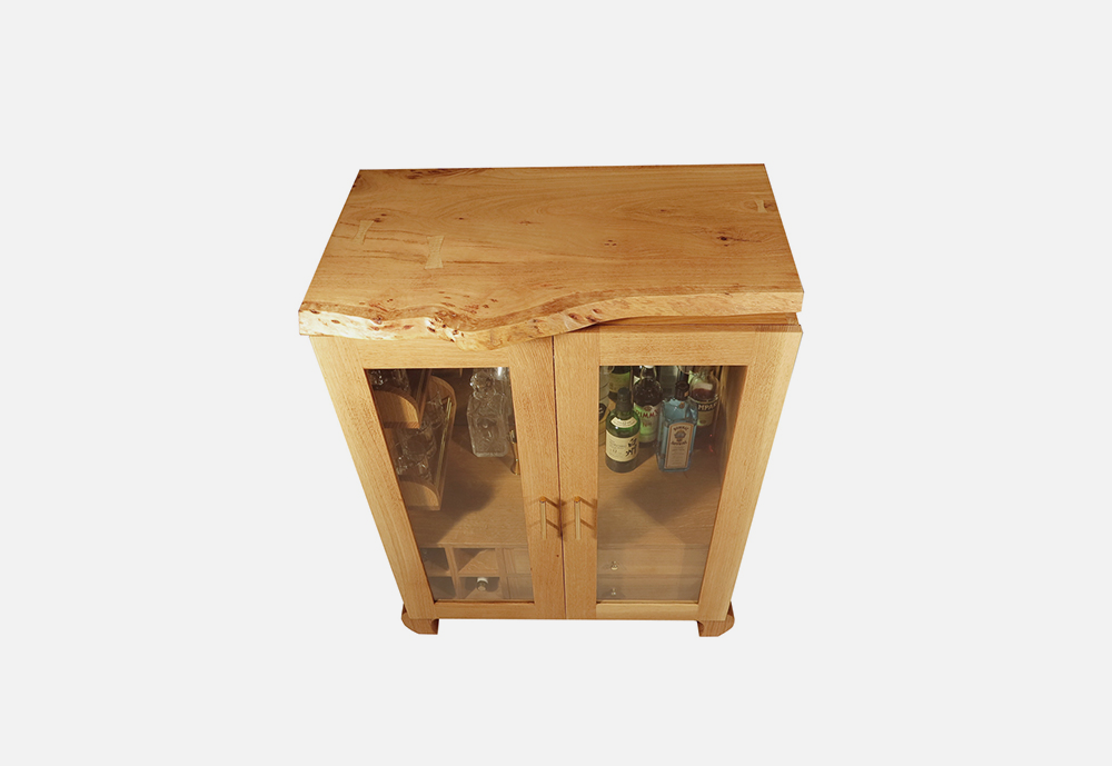 Chris_williams_0002s_0005_CABINETS-Penelope1.png