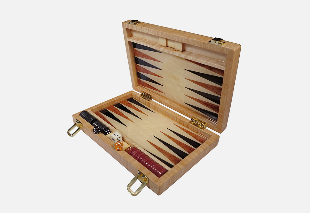 Chris_williams_0004s_0013_ACCESSORIES-Backgammon1.png