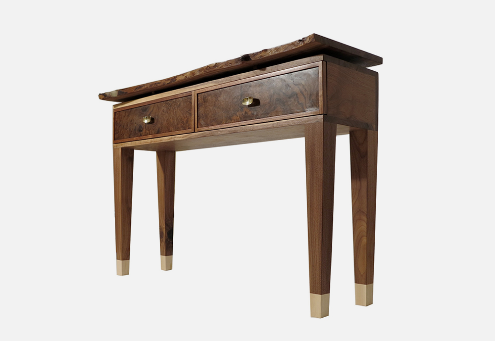 Chris_williams_0000s_0014_TABLES-LiveConsole3.png