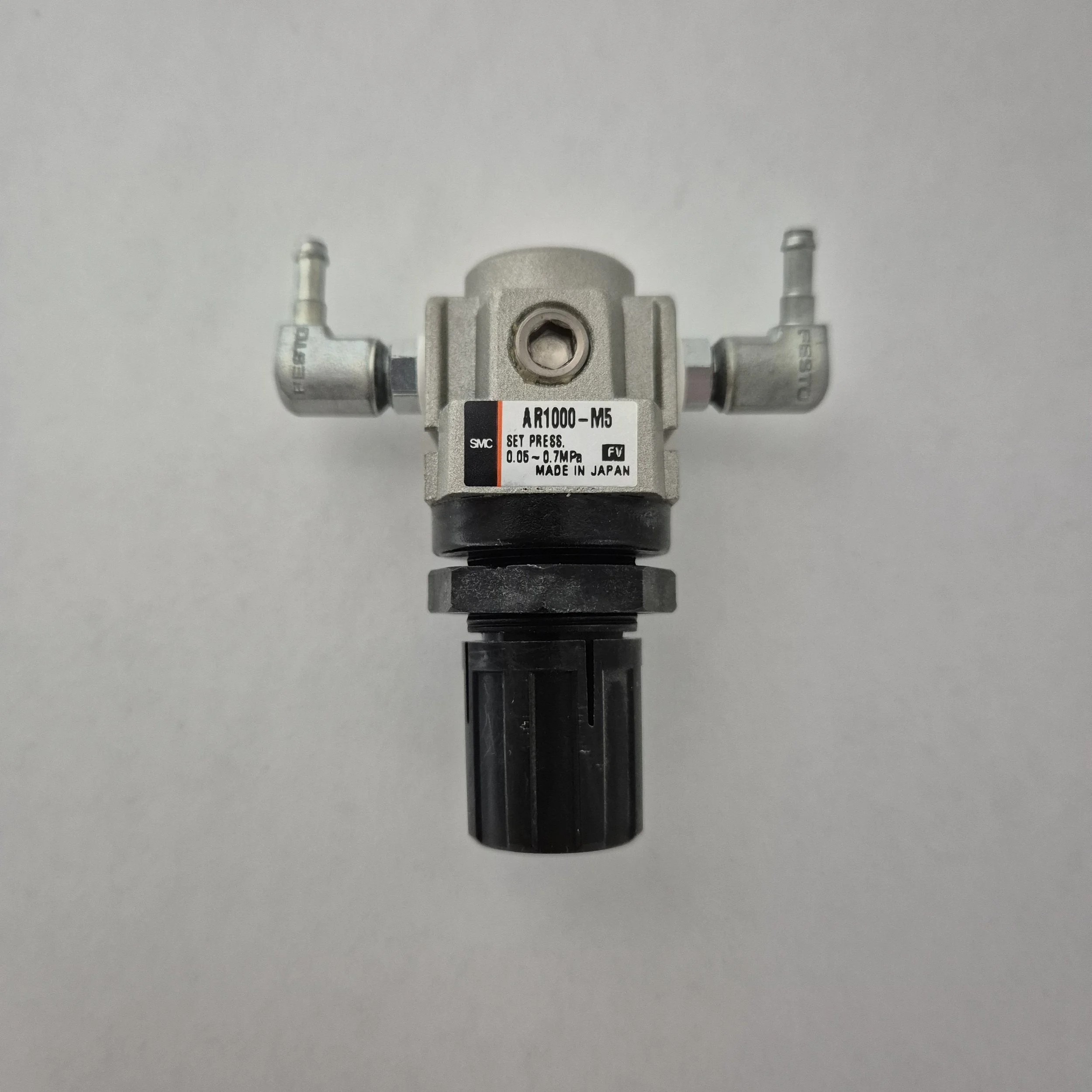 SMC AR10-M5H Pressure Regulator (Item ID: LES-3048)