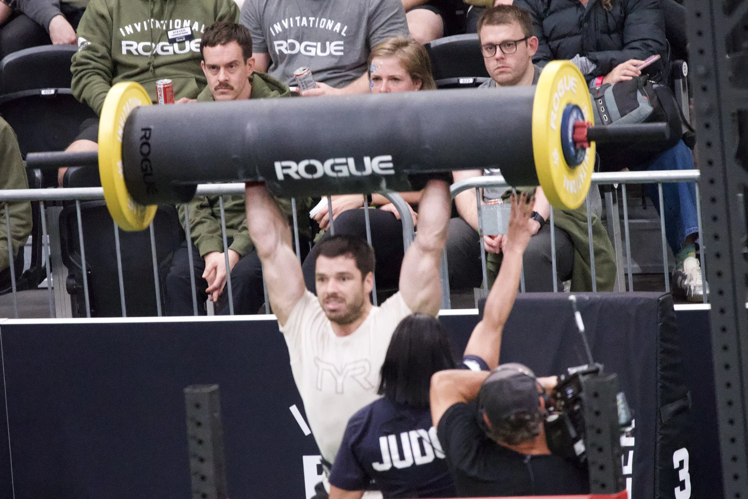 Rogue Invitational 2025 — Day 1 Recap: Records, Rivalries, and a Roaring Start in Aberdeen