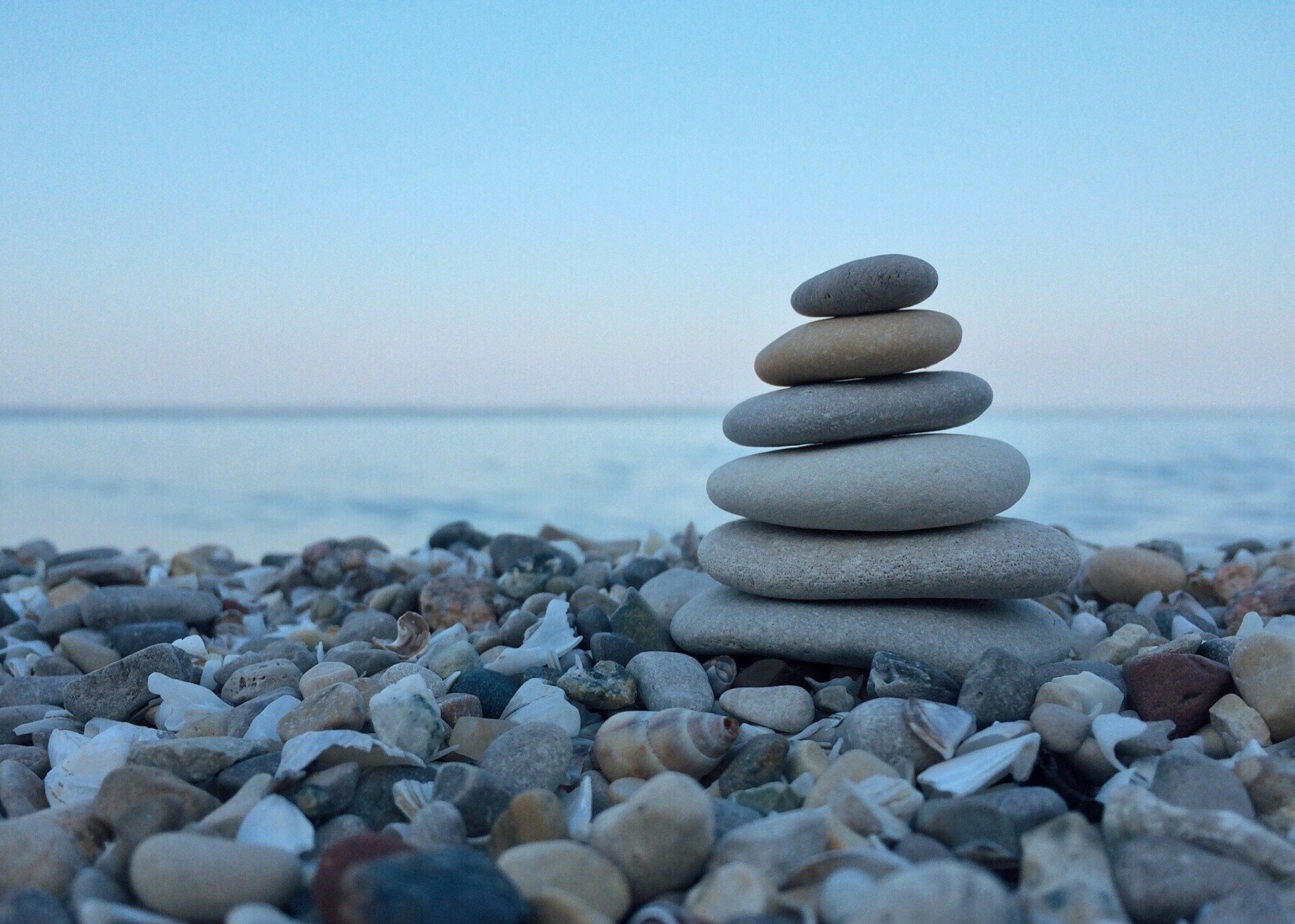 Гармония жизни ком. Красивые камушки. Камни равновесие. Гармония. Гармония природы.