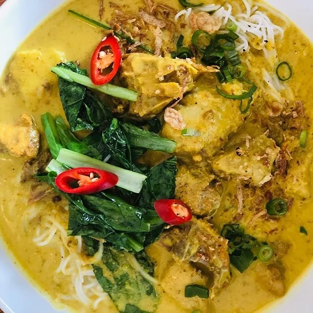 When Winter comes around, there are a few things that transform those cold nights into toasty heartfelt memories. This weeks special is my Mums Vietnamese Chicken Curry &ldquo;ca ri ga&rdquo; With an indulgently creamy broth, free range chicken and melt in your mouth root vegetables, they&rsquo;re the perfect companion for  silky noodles and steaming hot broth melting the chills away  #food #yummy #foodie #delicious #happy #instagood #foodoftheday #follow #foodgasm #brisbane #brisbaneeats #family #brisbanevietnam #yum #brisbanefoodie #statigram #instalike #instamood #vietnamesefood #vietnamesebrisbane #comfortfood  #mumscooking