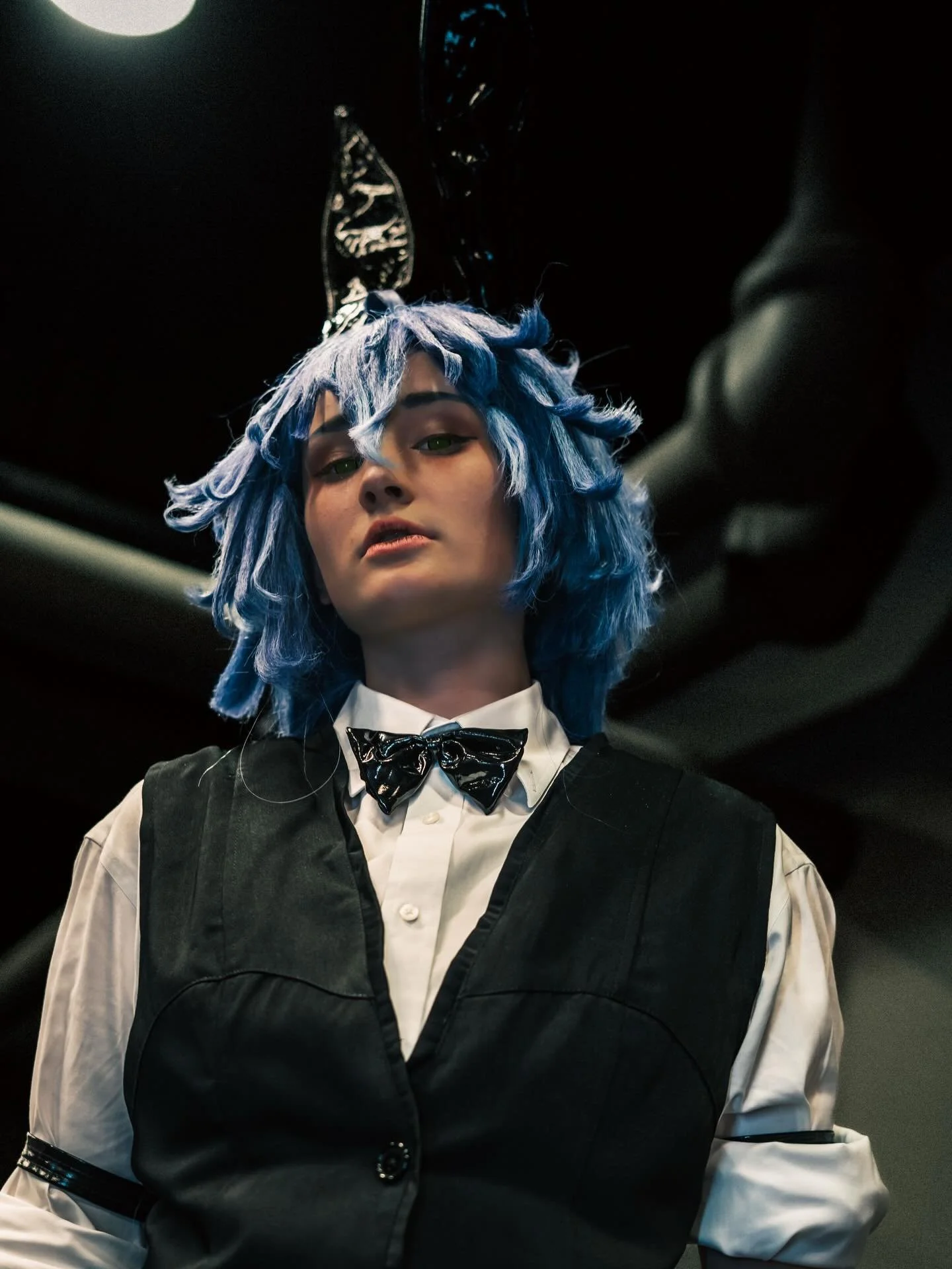 @yaoisex_67 at @animeusaconvention 
This year had a lot more people than the previous two and was a lot of fun! Can&rsquo;t wait for the new location in 2026! 

#cosplayphotography #bunnycosplay