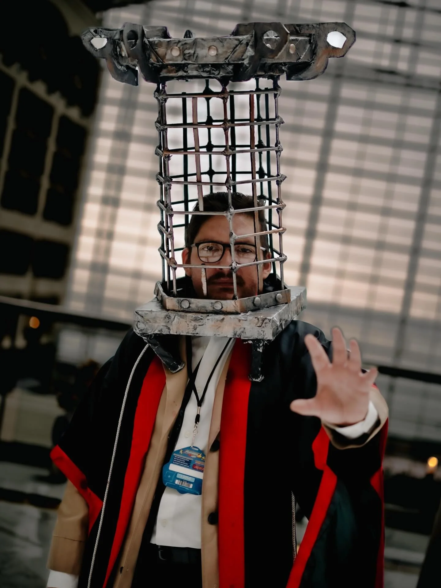 Micolash from Bloodborne at @magfest and afair no insta.
I really need a PS5 to play this. 

#bloodborne #soulsborne #micolashcosplay #micolash #magfest2026