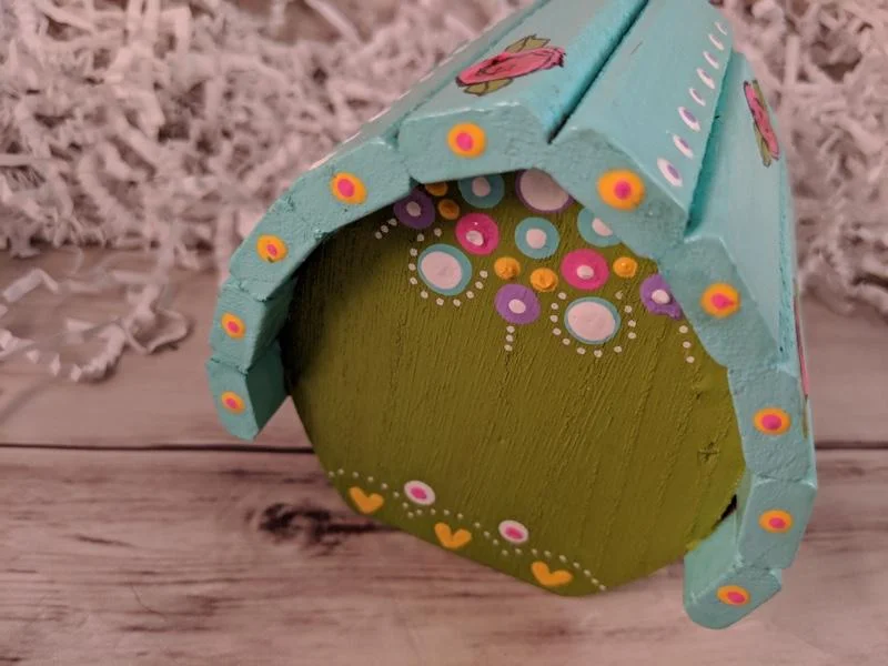 SmallBirdhouse_aquaroof4.jpg