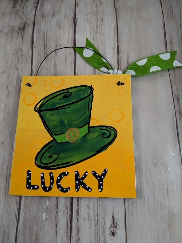 LuckySign_1.jpg