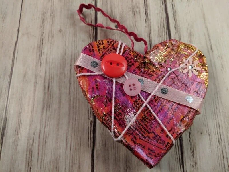 MixedMediaHearts_flowers3.jpg