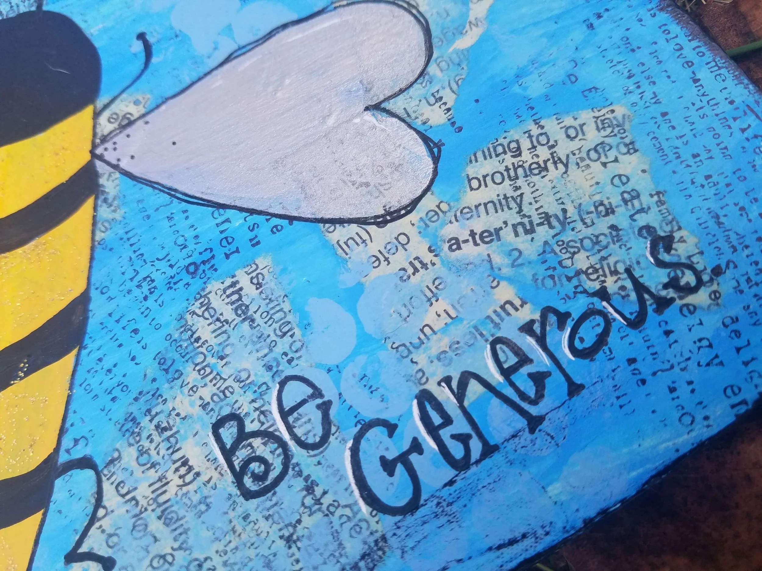 WoodSign_bee5.jpg
